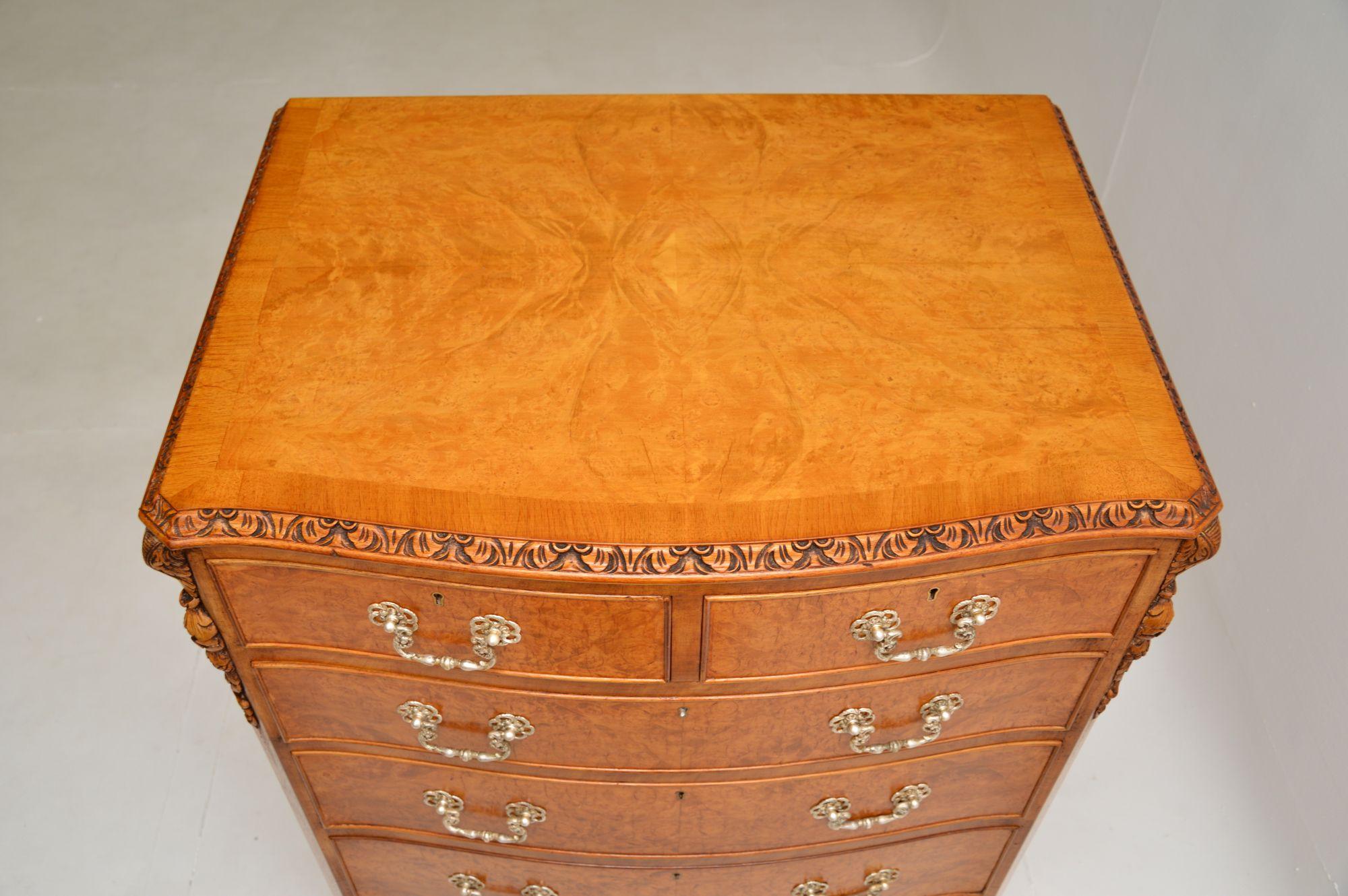 Antique Burr Walnut Chest of Drawers For Sale 1