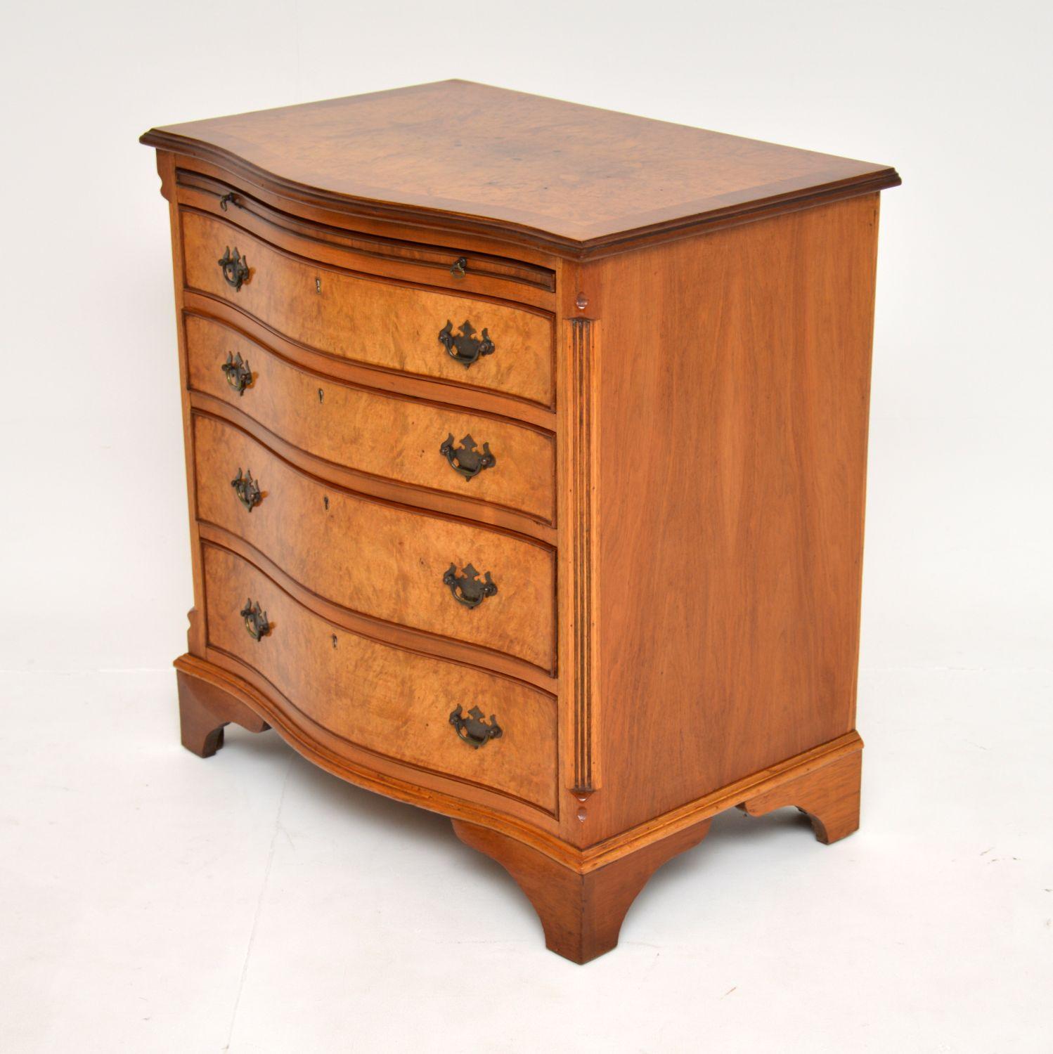  Antique Burr Walnut Chest of Drawers 3