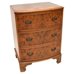Georgian Commodes and Chests of Drawers