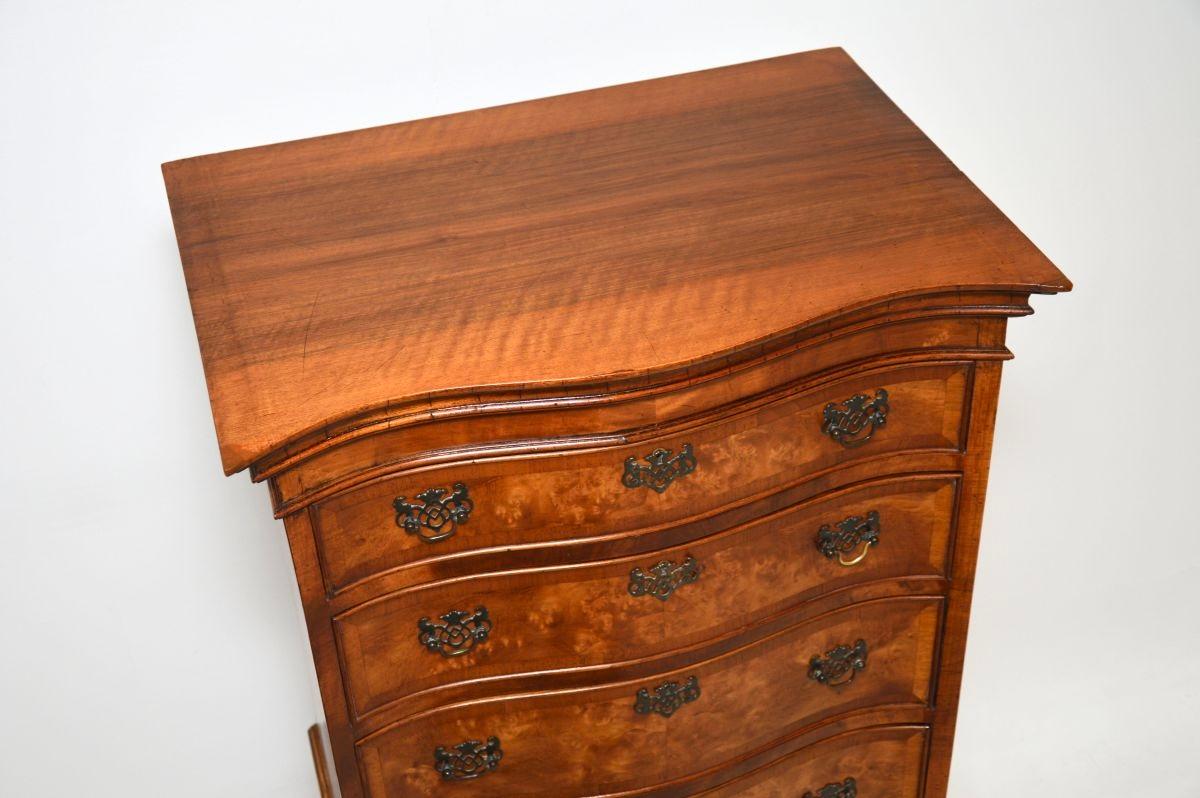 Antique Burr Walnut Chest on Chest of Drawers For Sale 1