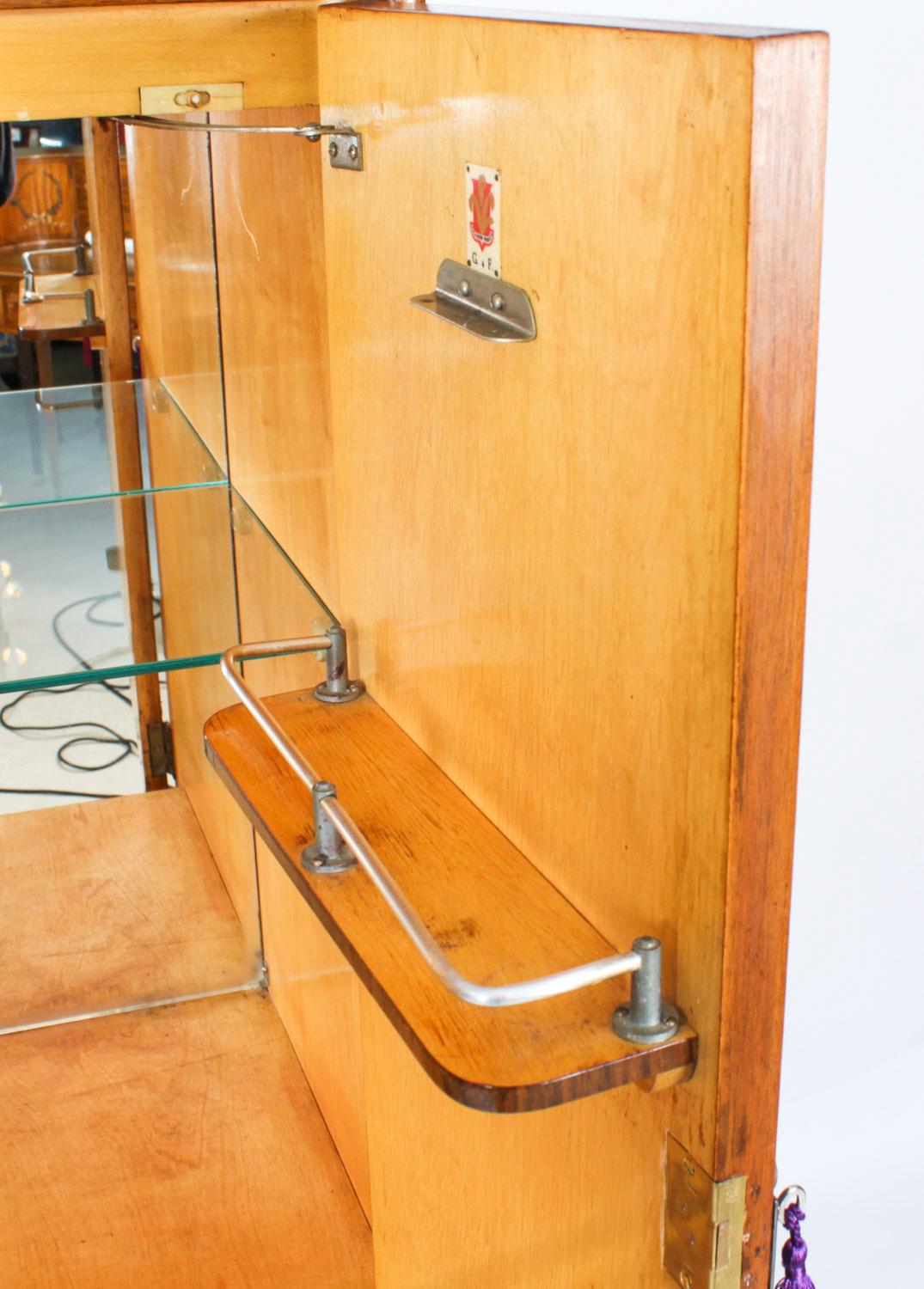 Antico mobile da cocktail in radica di noce per bevande, bar e bicchieri secchi Circa 1930 in vendita 9