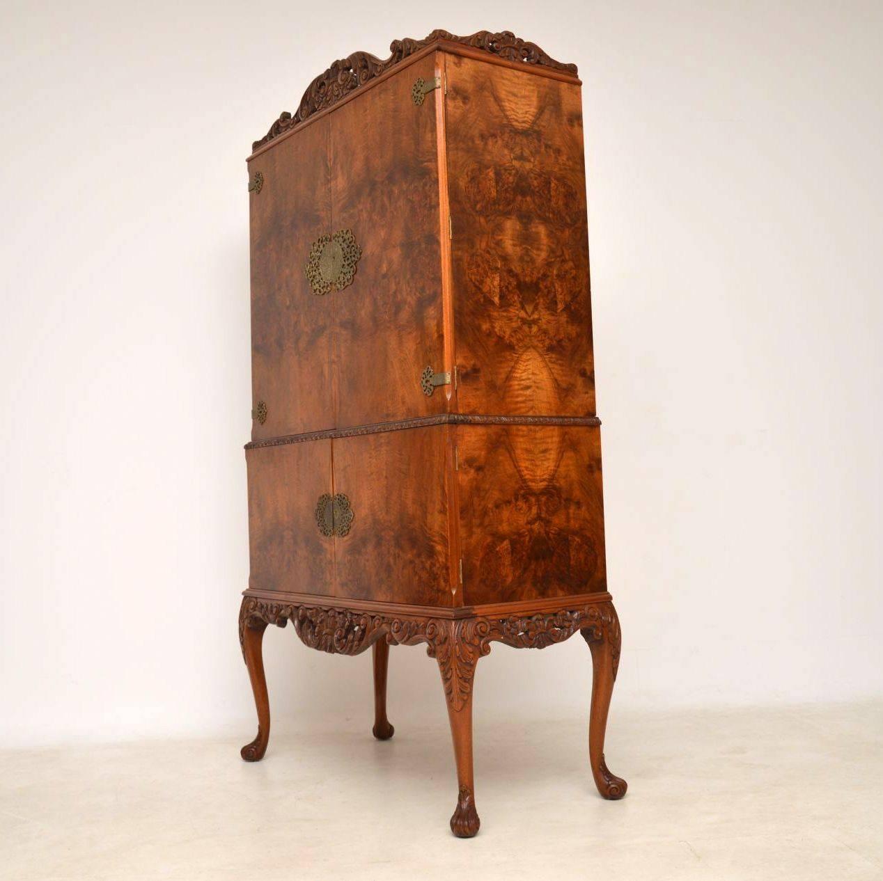 Antique Burr Walnut Cocktail Cabinet In Excellent Condition In London, GB