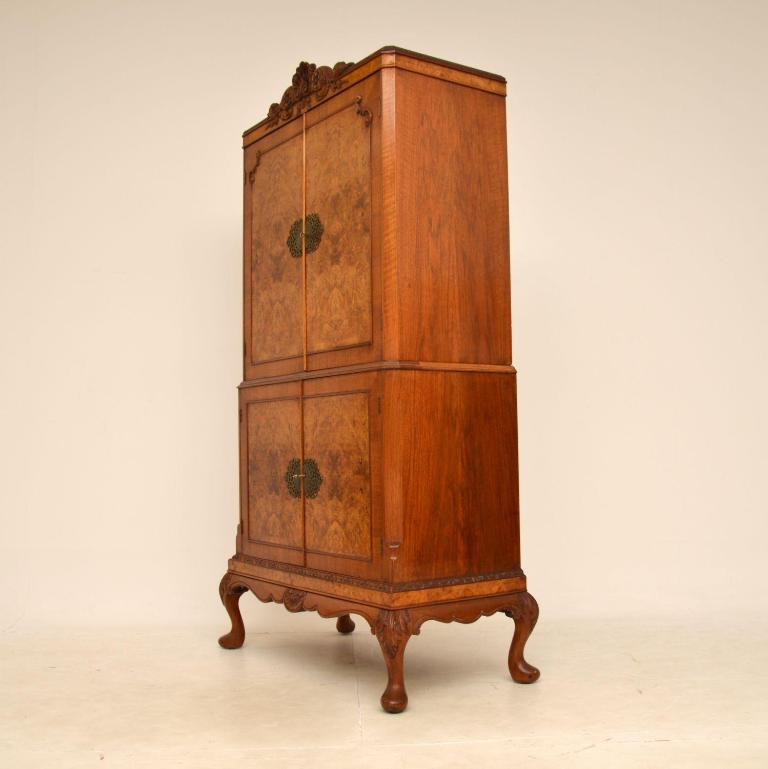 Mid-20th Century Antique Burr Walnut Cocktail Drinks Cabinet For Sale