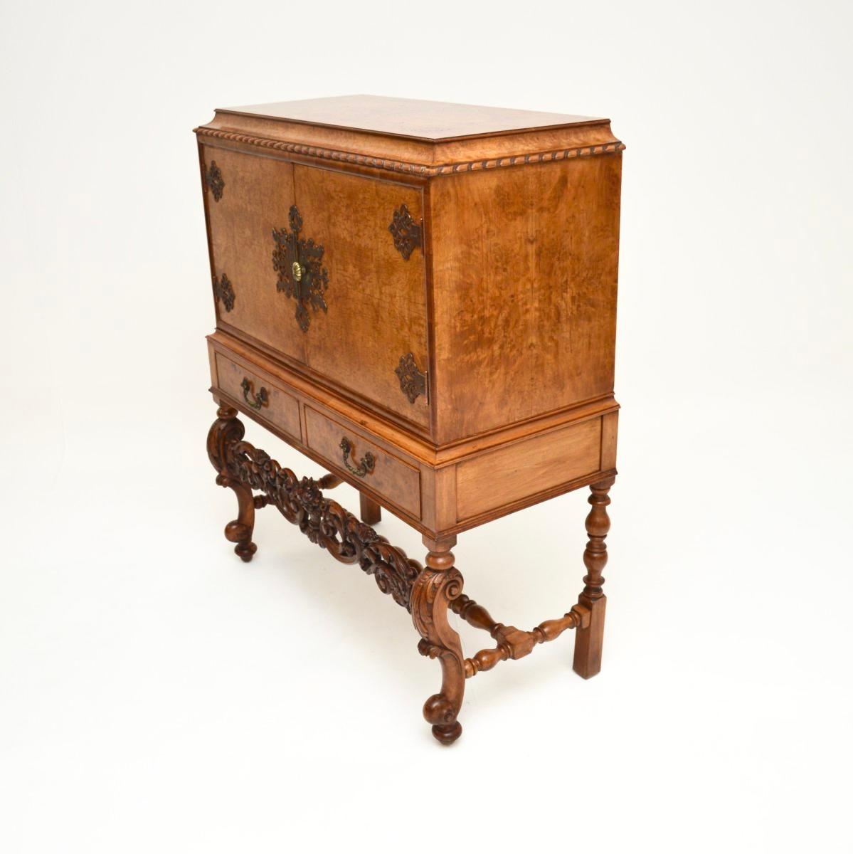 Antique Burr Walnut Cocktail Drinks Cabinet For Sale 2