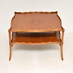 Table basse ancienne en ronce de noyer