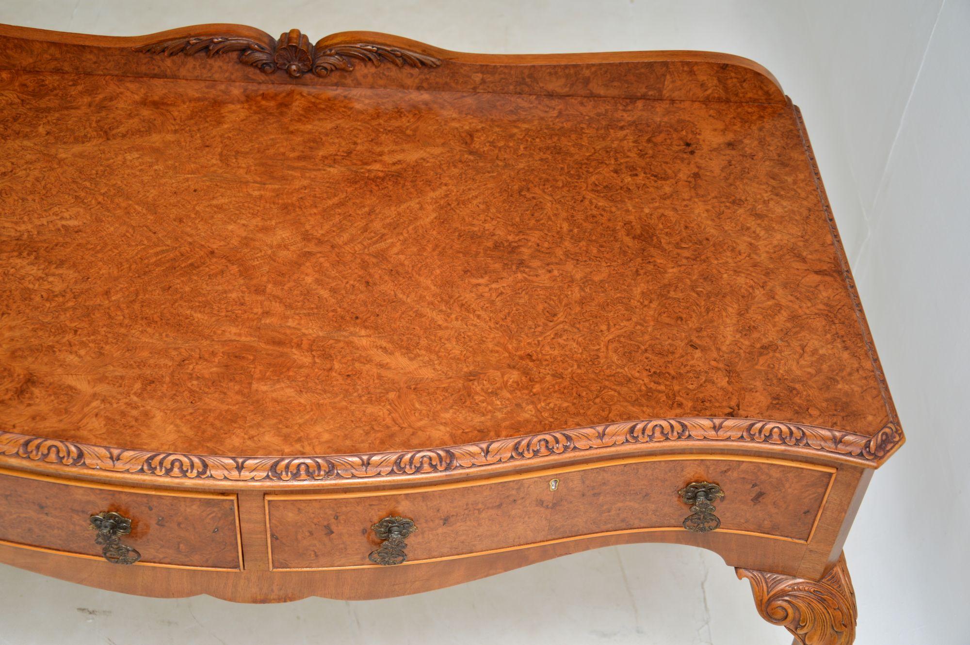 Antique Burr Walnut Console / Server Table In Good Condition In London, GB