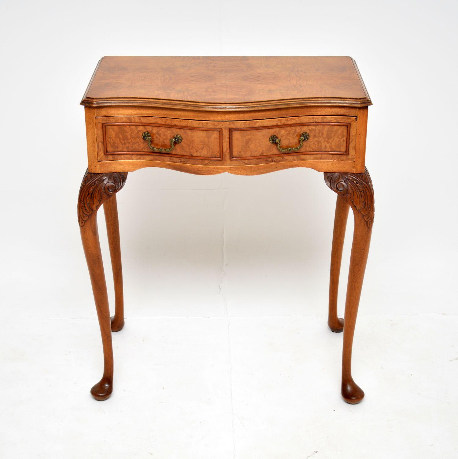 Queen Anne Antique Burr Walnut Console Side Table