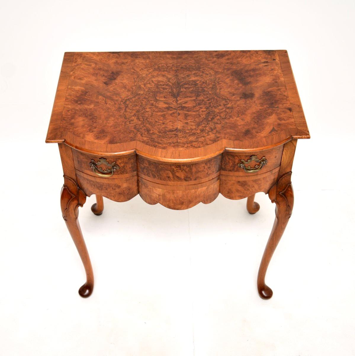Early 20th Century Antique Burr Walnut Console / Side Table For Sale