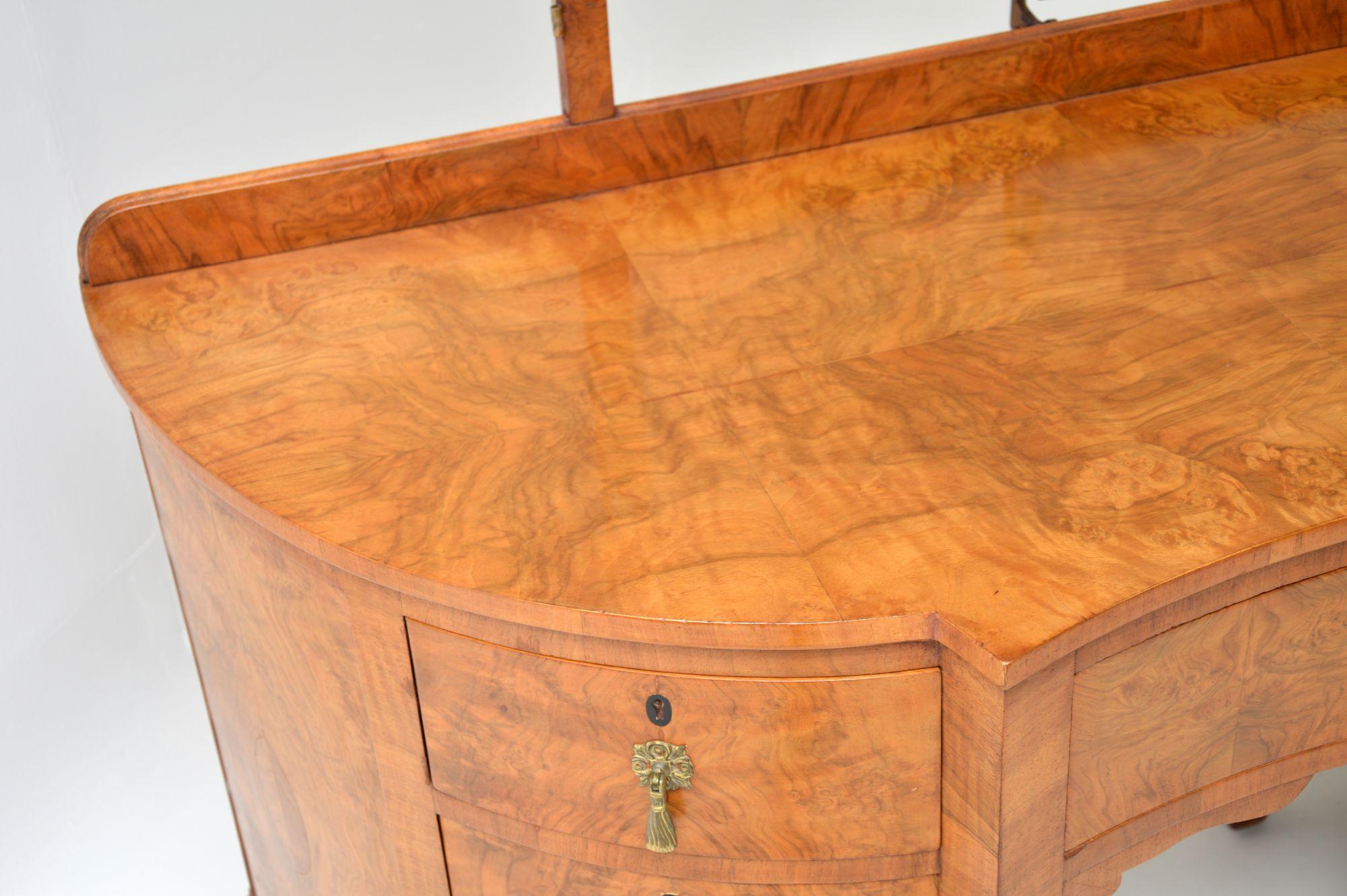 Antique Burr Walnut Dressing Table 7