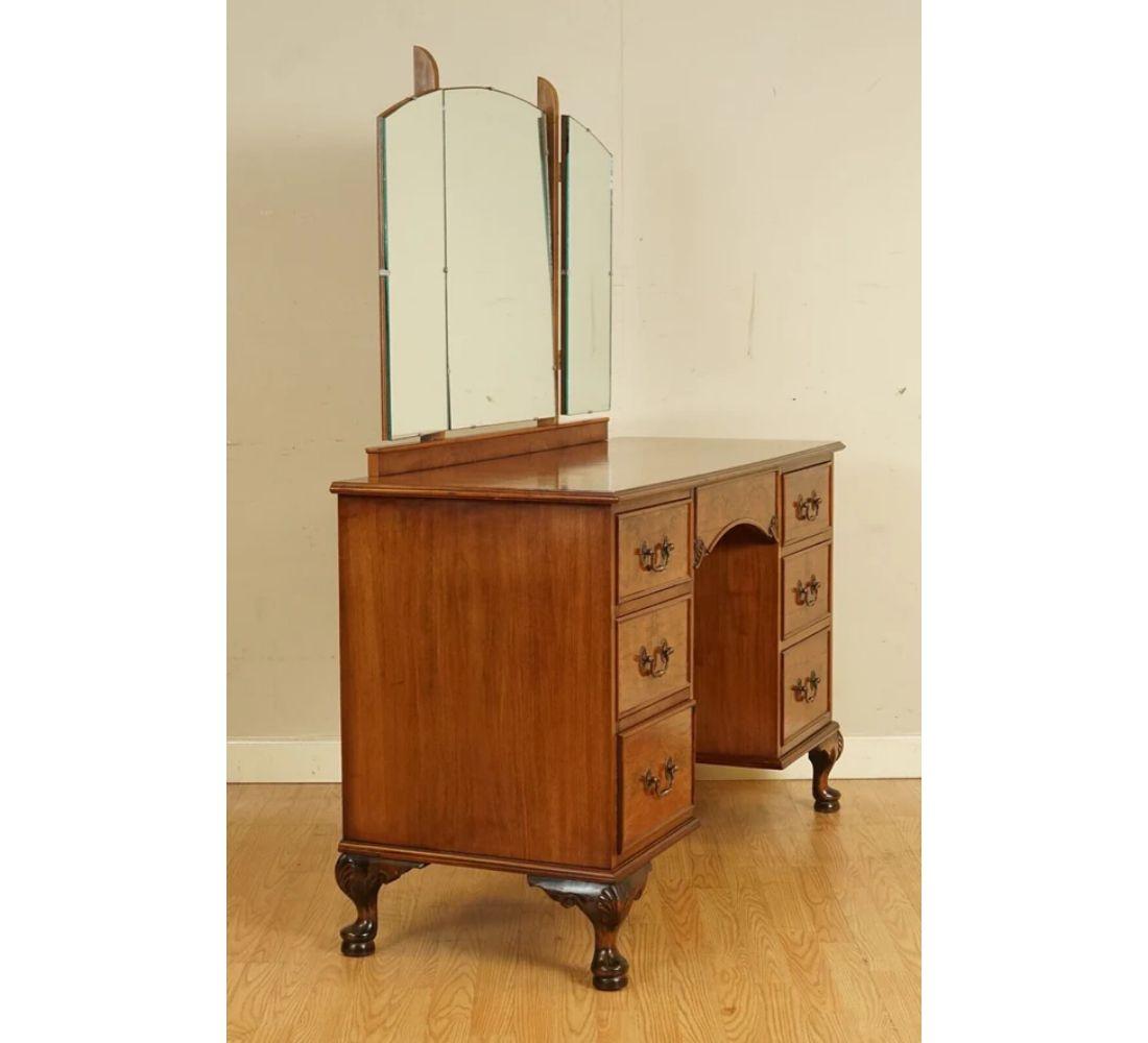 Antique Burr Walnut Dressing Table with Trifold Mirrors For Sale 1