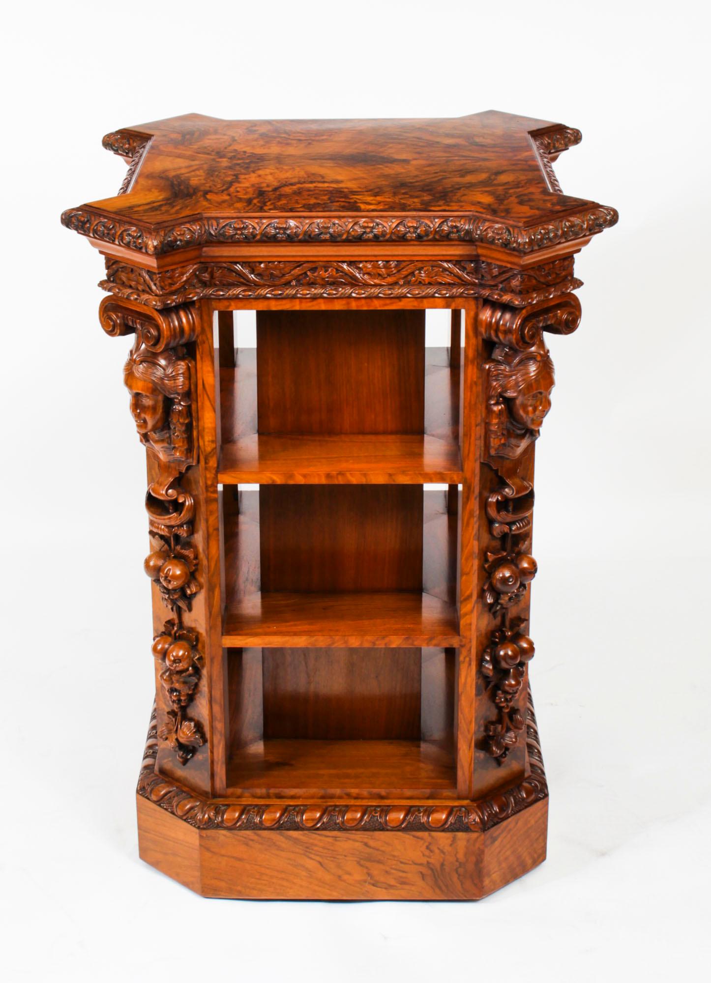 Antique Burr Walnut Freestanding Library Bookcase After Gillows Early 19th C In Good Condition In London, GB