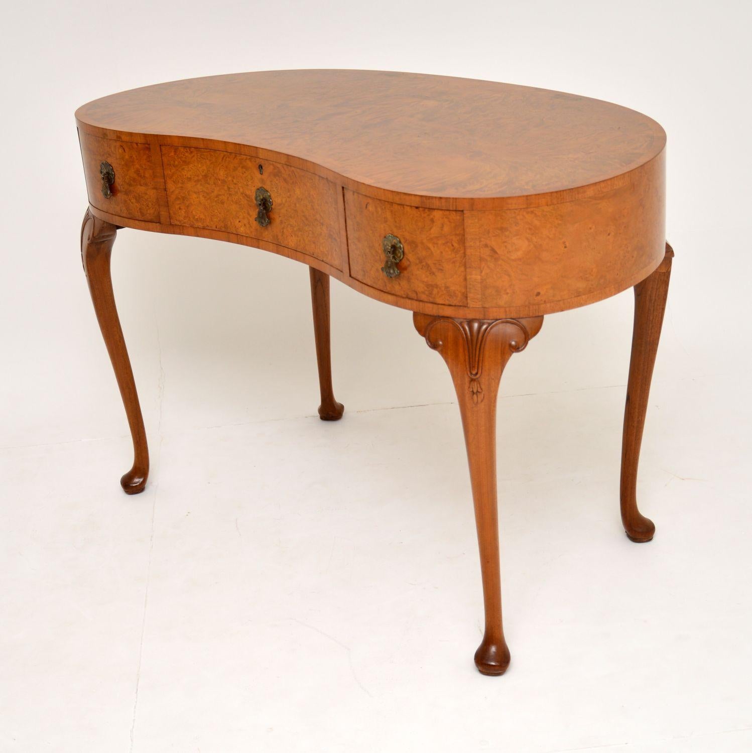 antique kidney table
