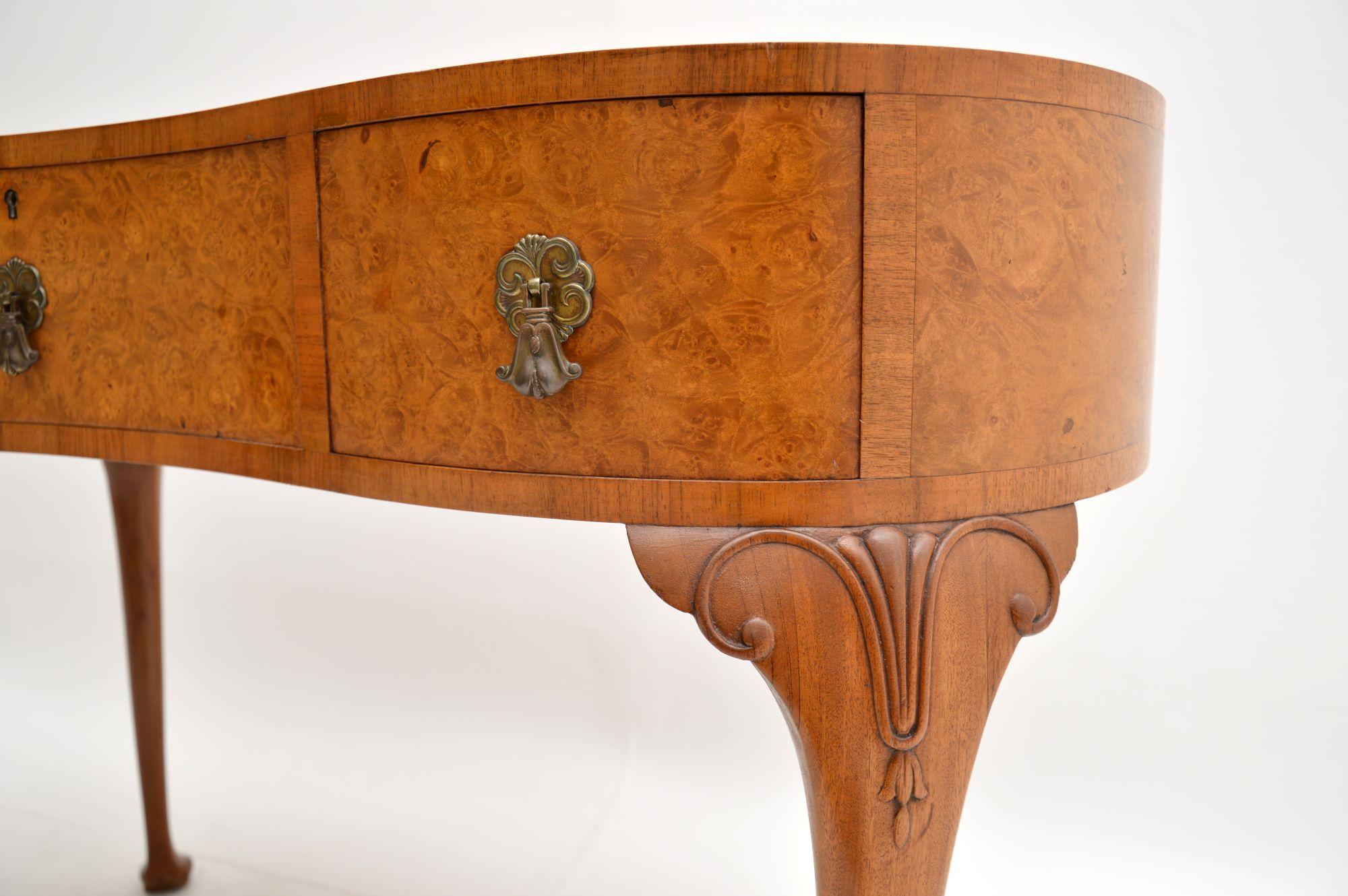 antique kidney shaped table