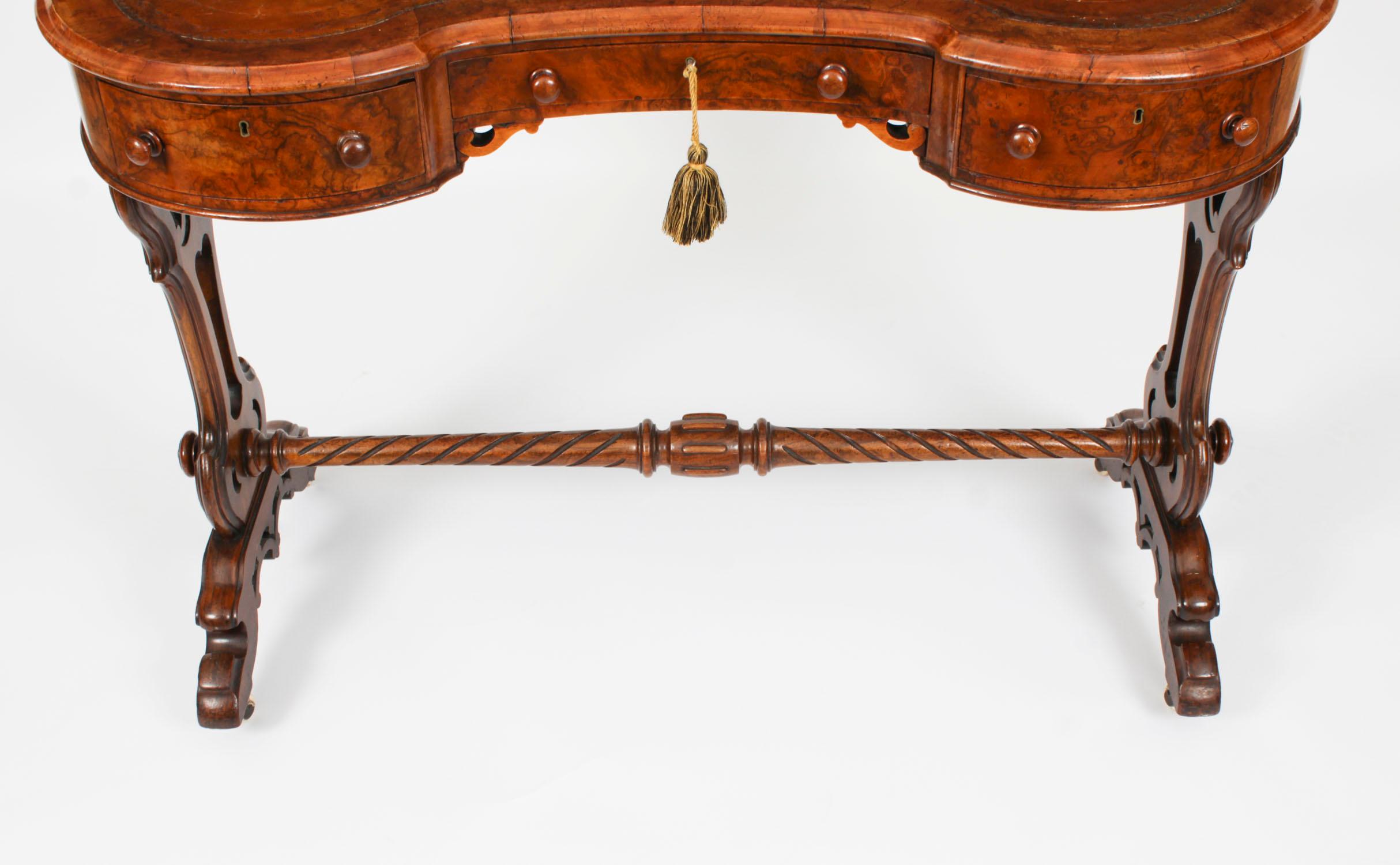 Antique Burr Walnut Kidney Writing Table Desk Bureau Plat 19th Century 8