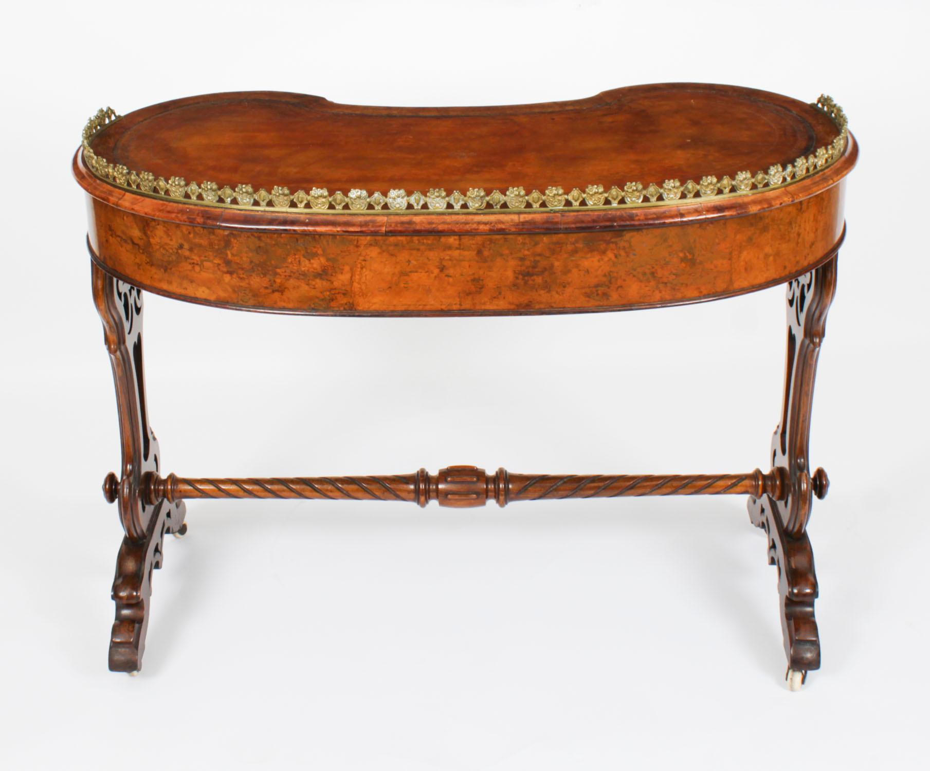 Antique Burr Walnut Kidney Writing Table Desk Bureau Plat 19th Century 11