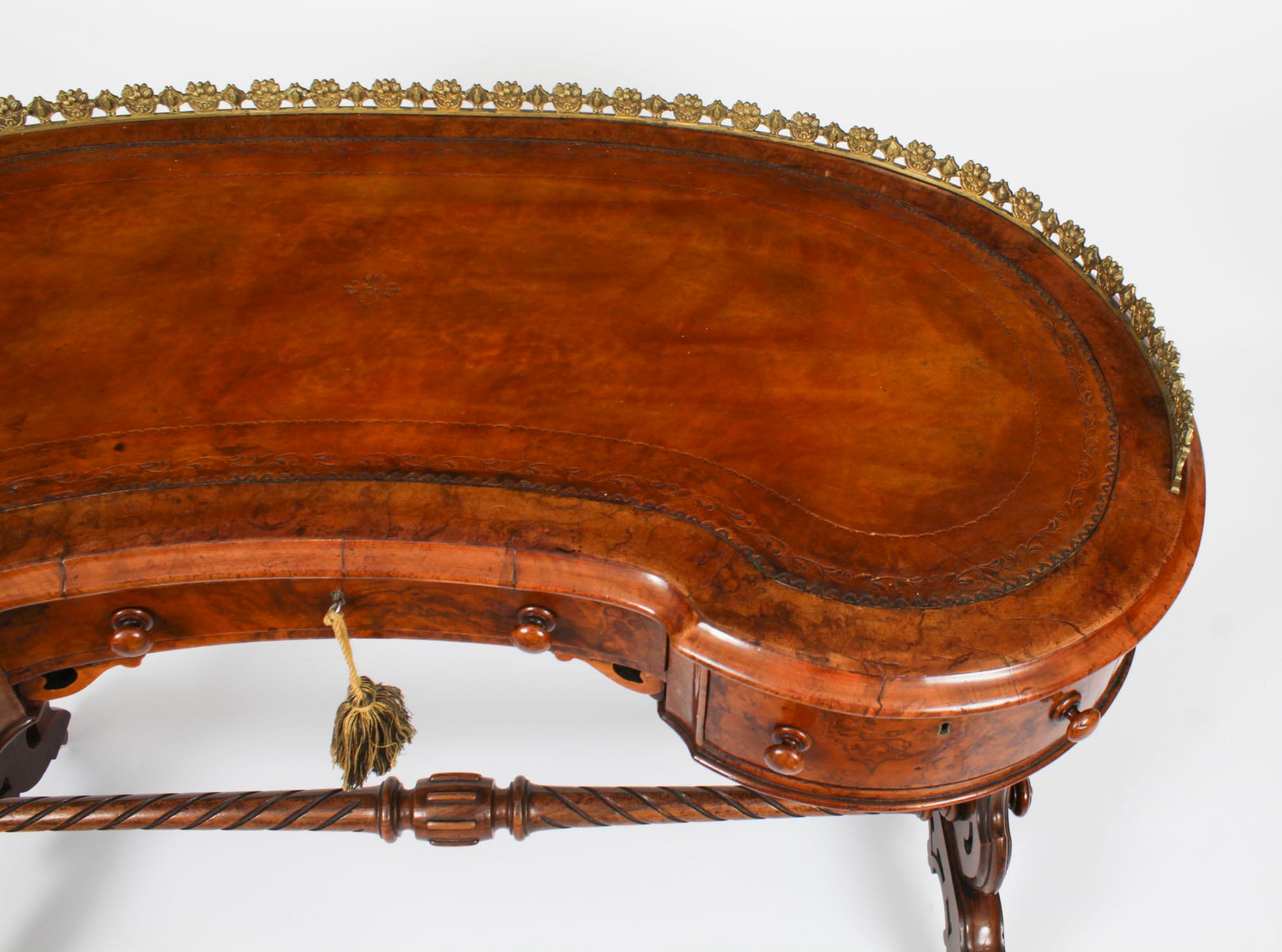 Brass Antique Burr Walnut Kidney Writing Table Desk Bureau Plat 19th Century