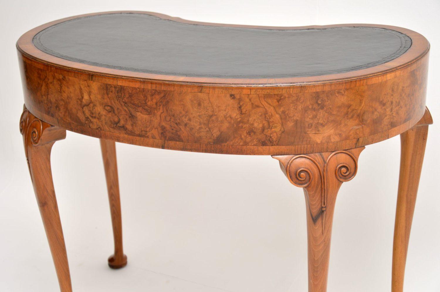 Antique Burr Walnut Kidney Writing Table Desk In Good Condition In London, GB