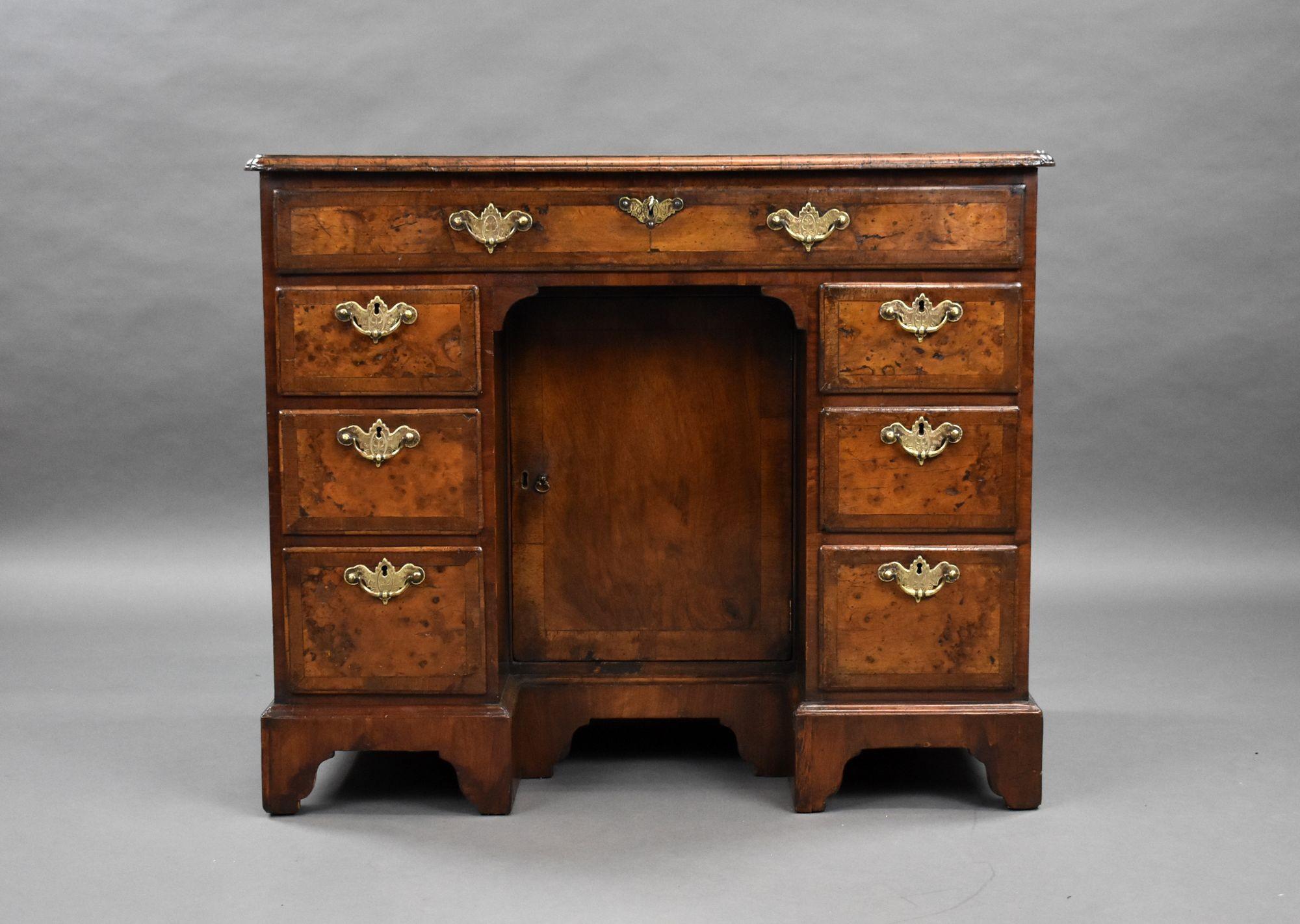 Antique Burr Walnut Kneehole Desk In Good Condition For Sale In Chelmsford, Essex