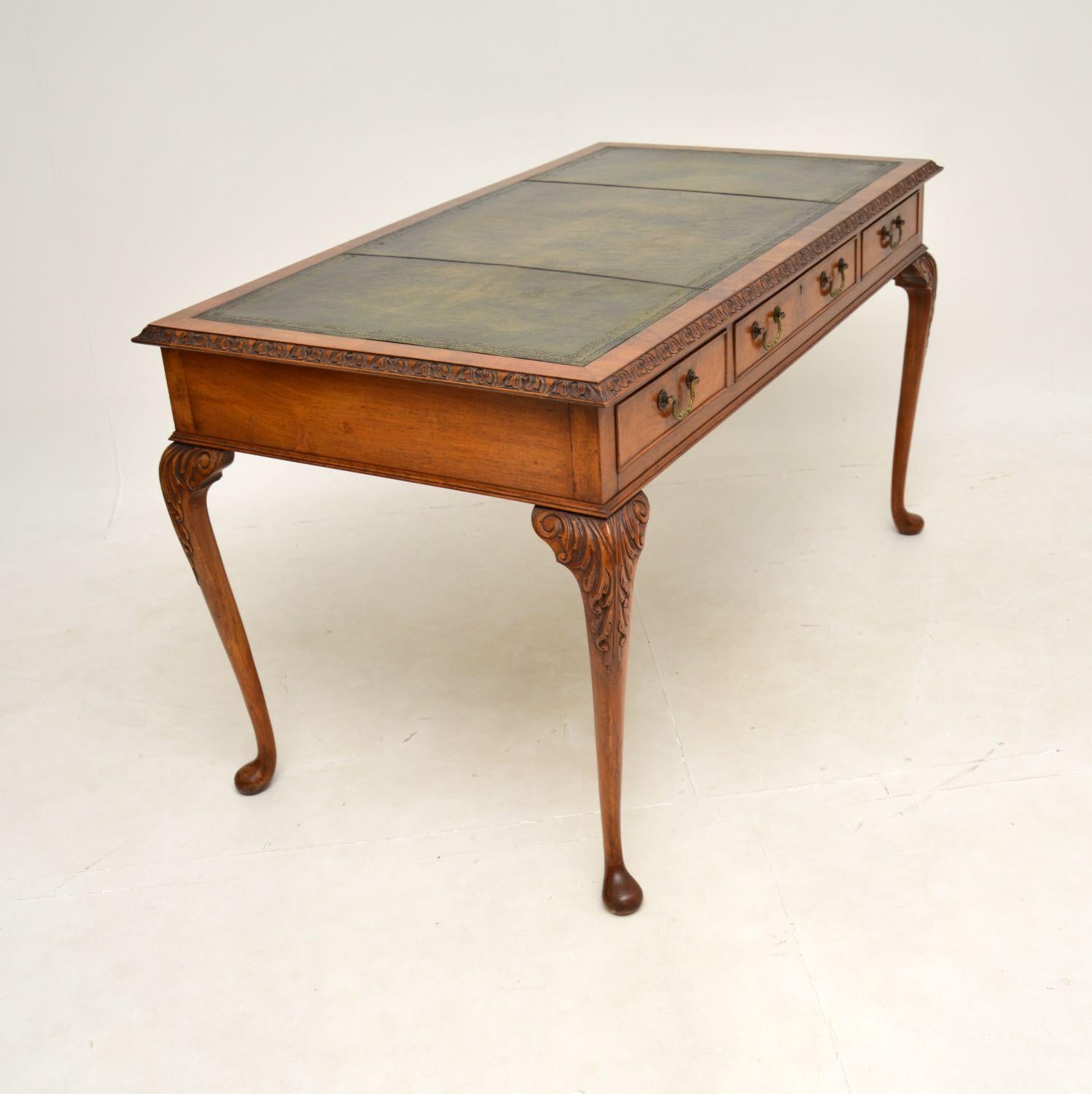 Queen Anne Antique Burr Walnut Leather Top Desk / Writing Table For Sale