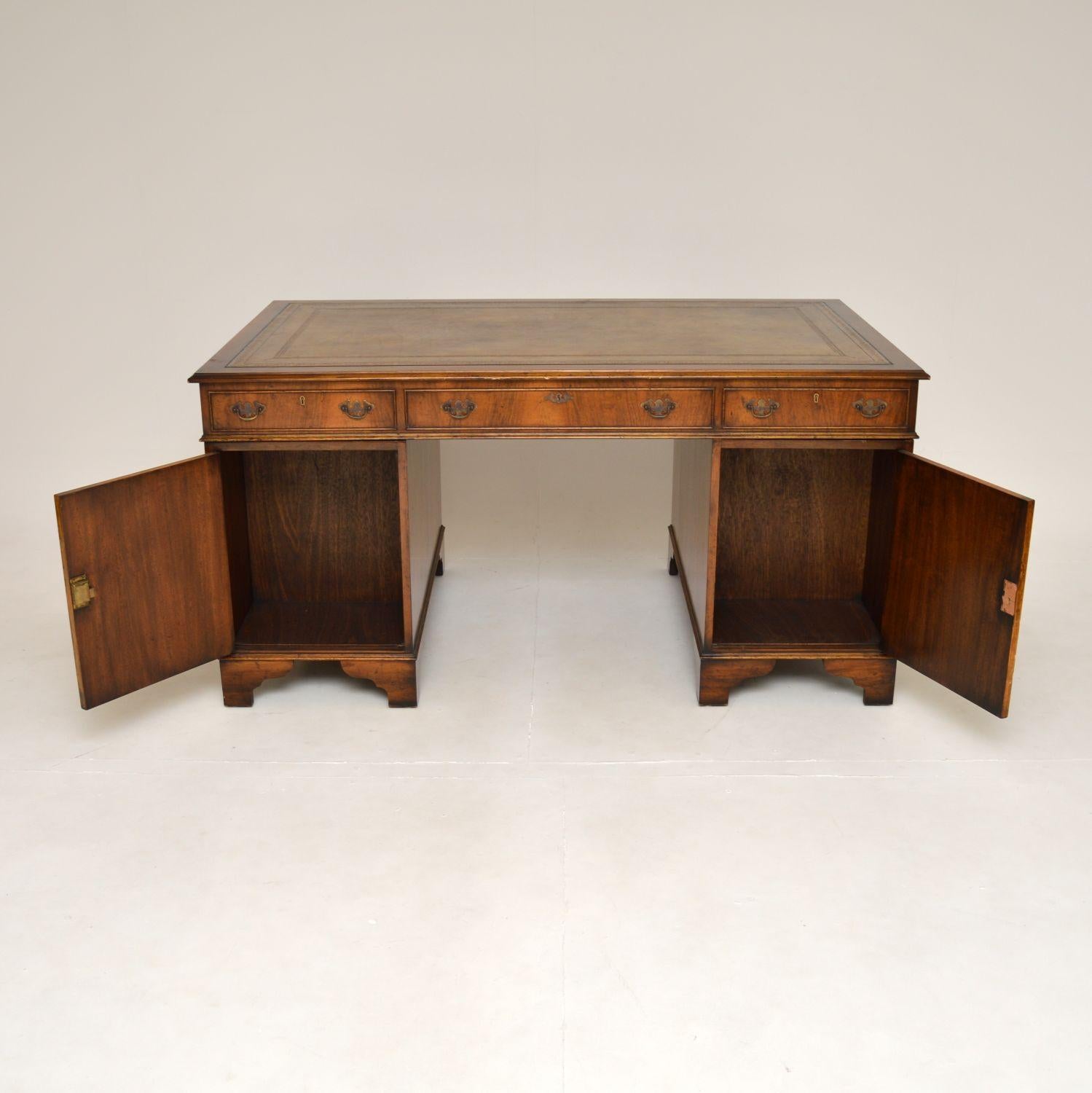 leather top desks