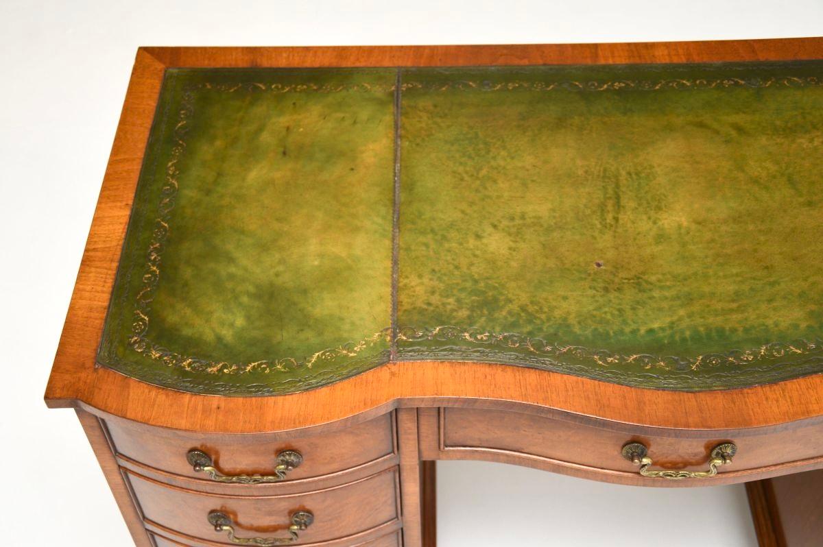 Antique Burr Walnut Leather Top Pedestal Desk For Sale 4
