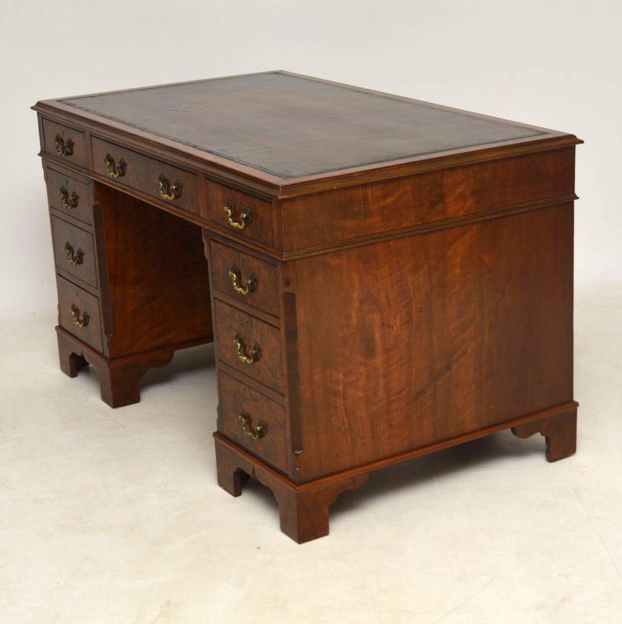 Antique Burr Walnut Leather Top Pedestal Desk In Excellent Condition In London, GB