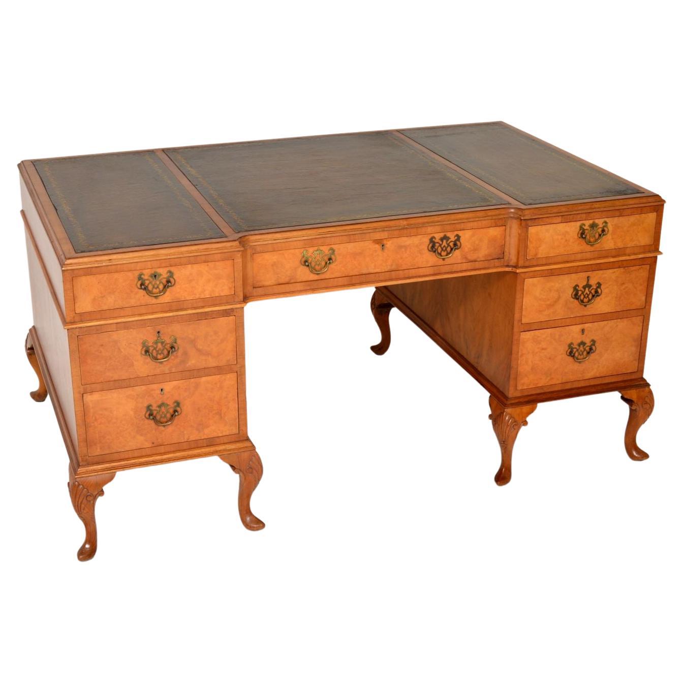 Antique Pedestal Desk For Sale at 1stDibs