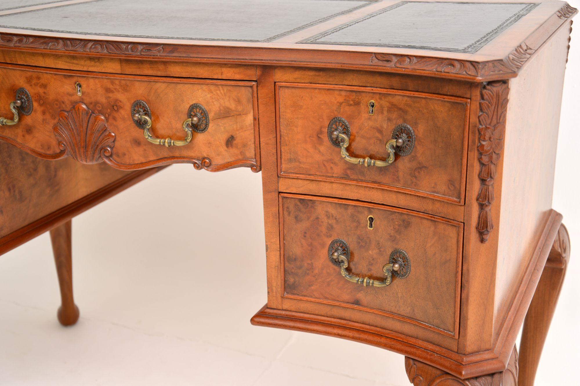 Antique Burr Walnut Leather Top Writing Desk In Good Condition In London, GB