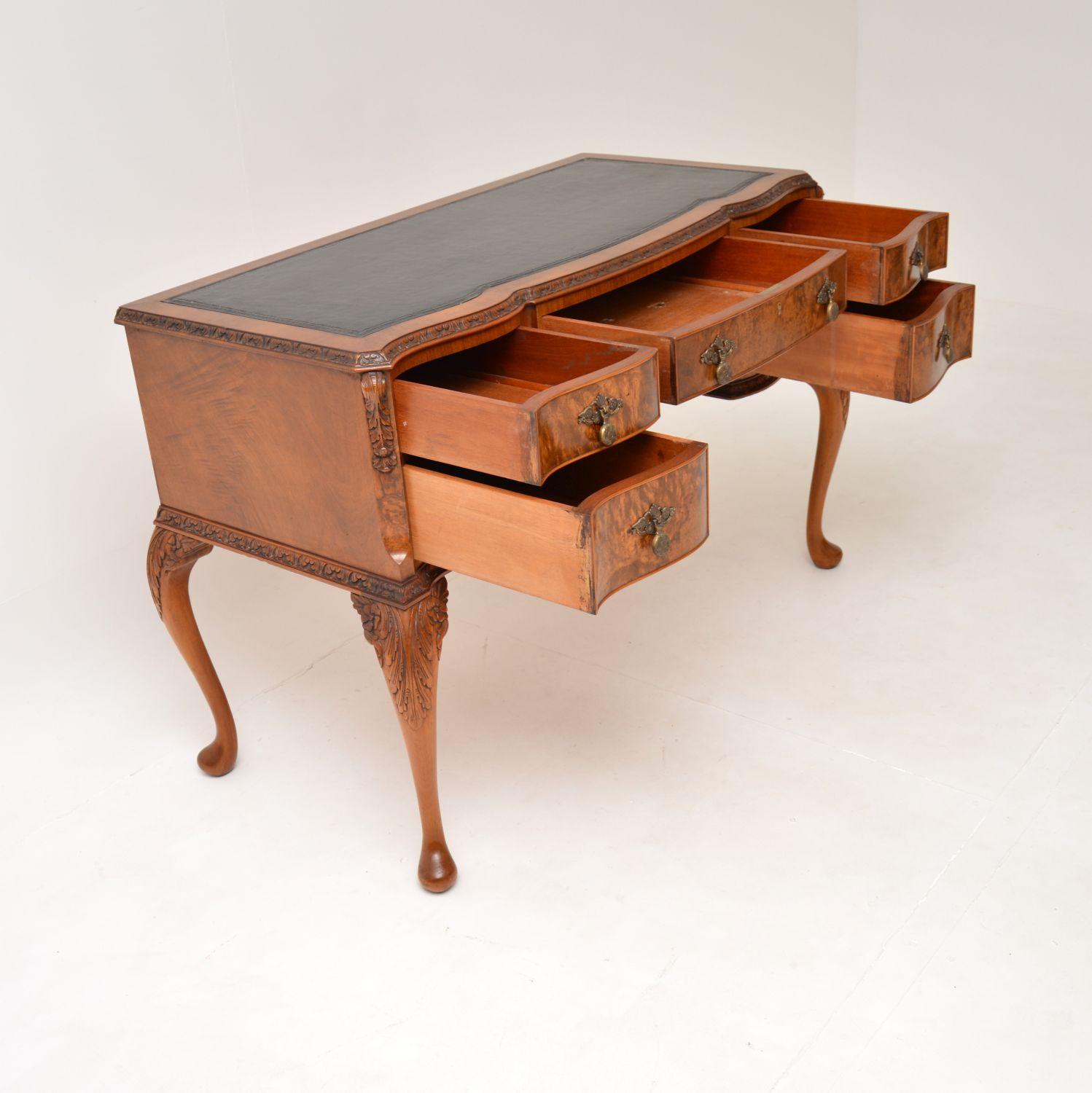 Antique Burr Walnut Leather Top Writing Desk In Good Condition In London, GB