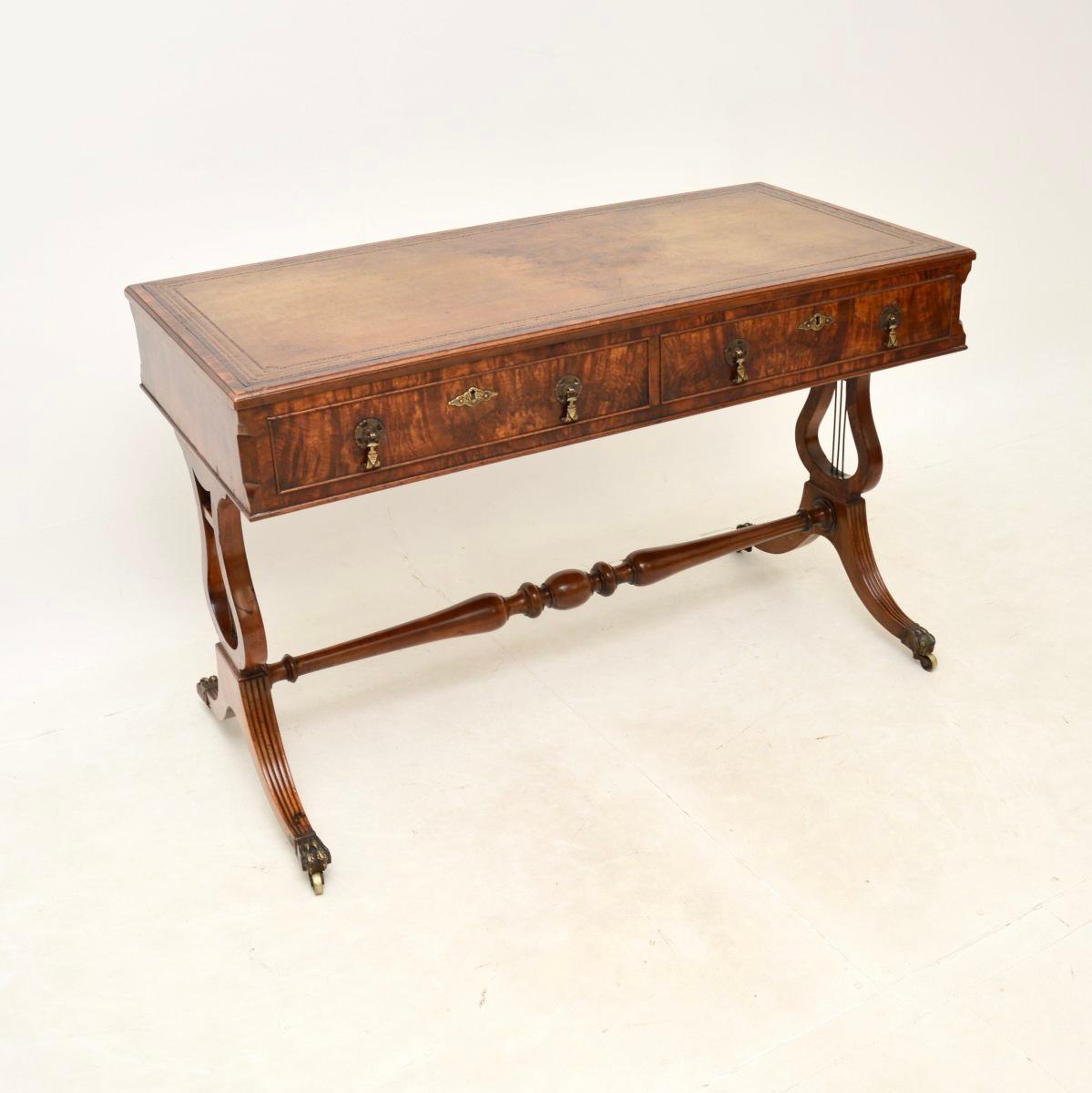 Antique Burr Walnut Leather Top Writing Desk In Good Condition In London, GB