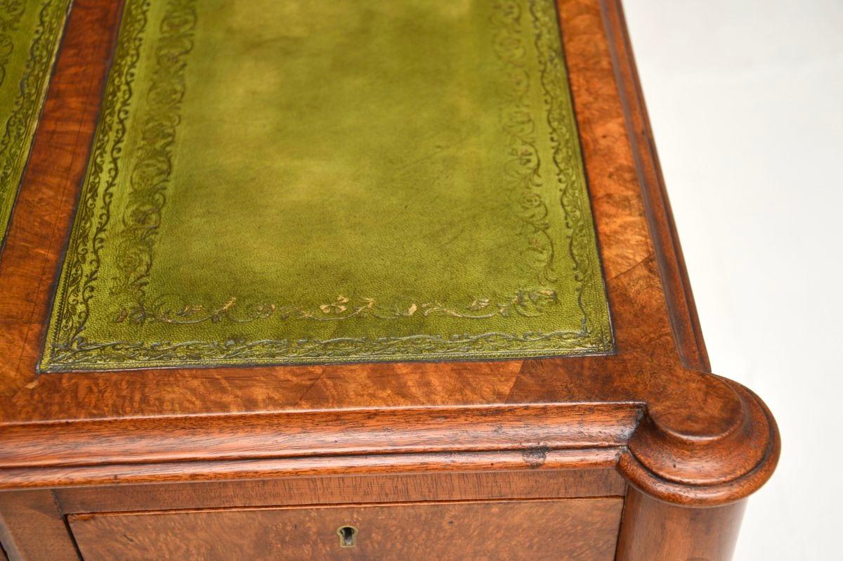 Late 19th Century Antique Burr Walnut Leather Top Writing Desk