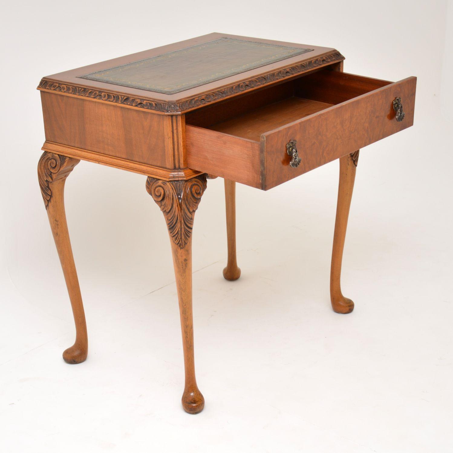 Antique Burr Walnut Leather Top Writing Table / Desk In Good Condition In London, GB