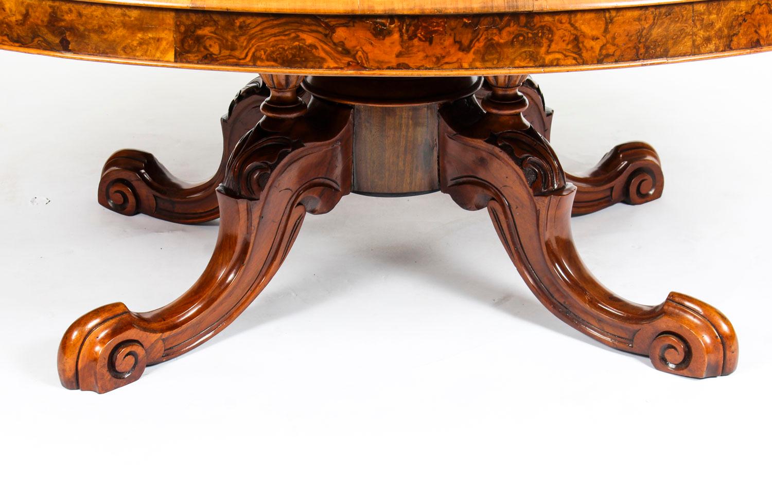 Antique Burr Walnut Marquetry Oval Coffee Table, 19th Century 2