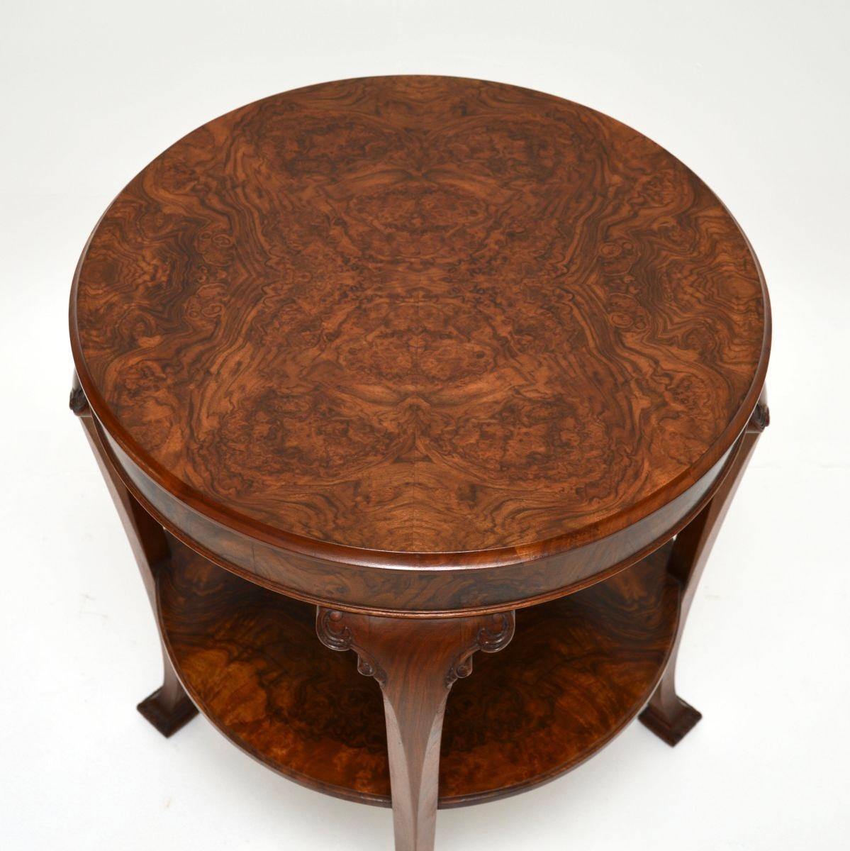 Antique Burr Walnut Occasional Side Table In Good Condition For Sale In London, GB