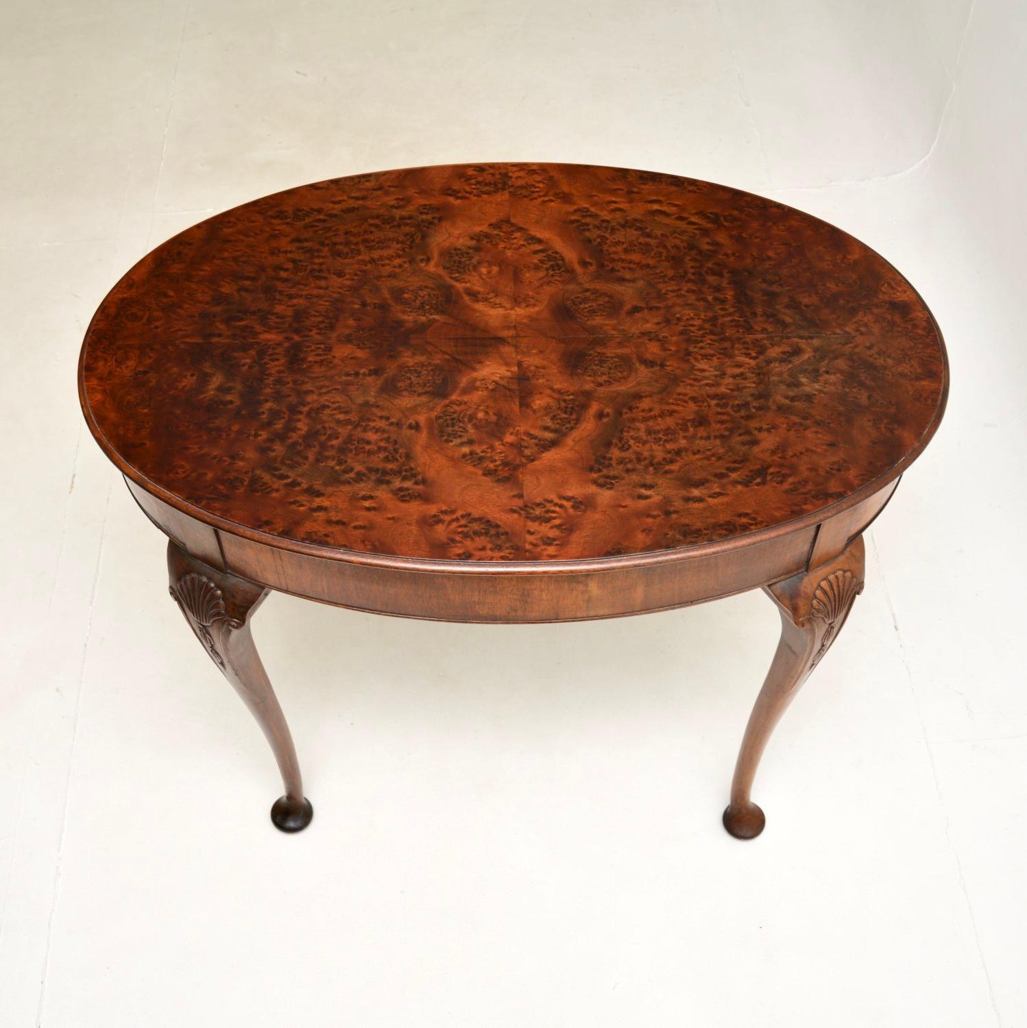 Antique Burr Walnut Occasional Table In Good Condition For Sale In London, GB
