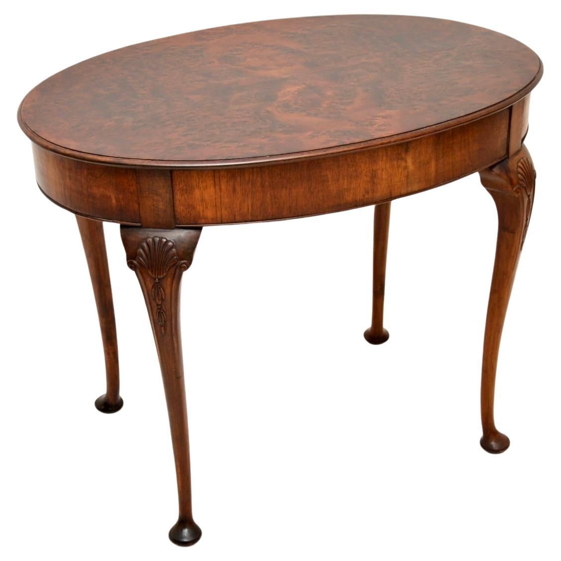 Table d'appoint ancienne en ronce de noyer