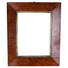 Cadre photo en ronce de noyer antique. Anglais, vers 1830