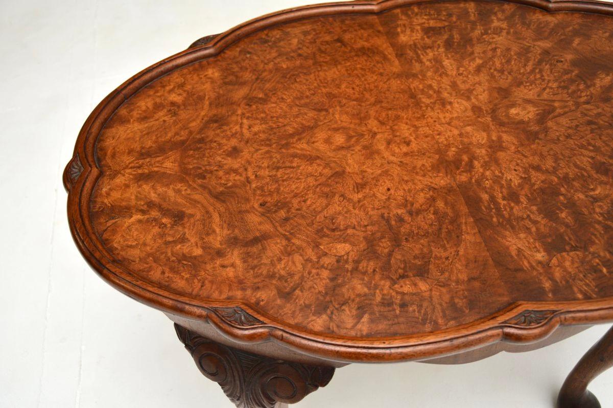 Antique Burr Walnut Pie Crust Coffee Table In Good Condition In London, GB