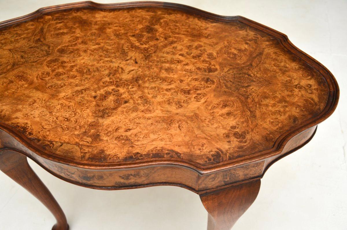 Antique Burr Walnut Pie Crust Coffee Table In Good Condition In London, GB