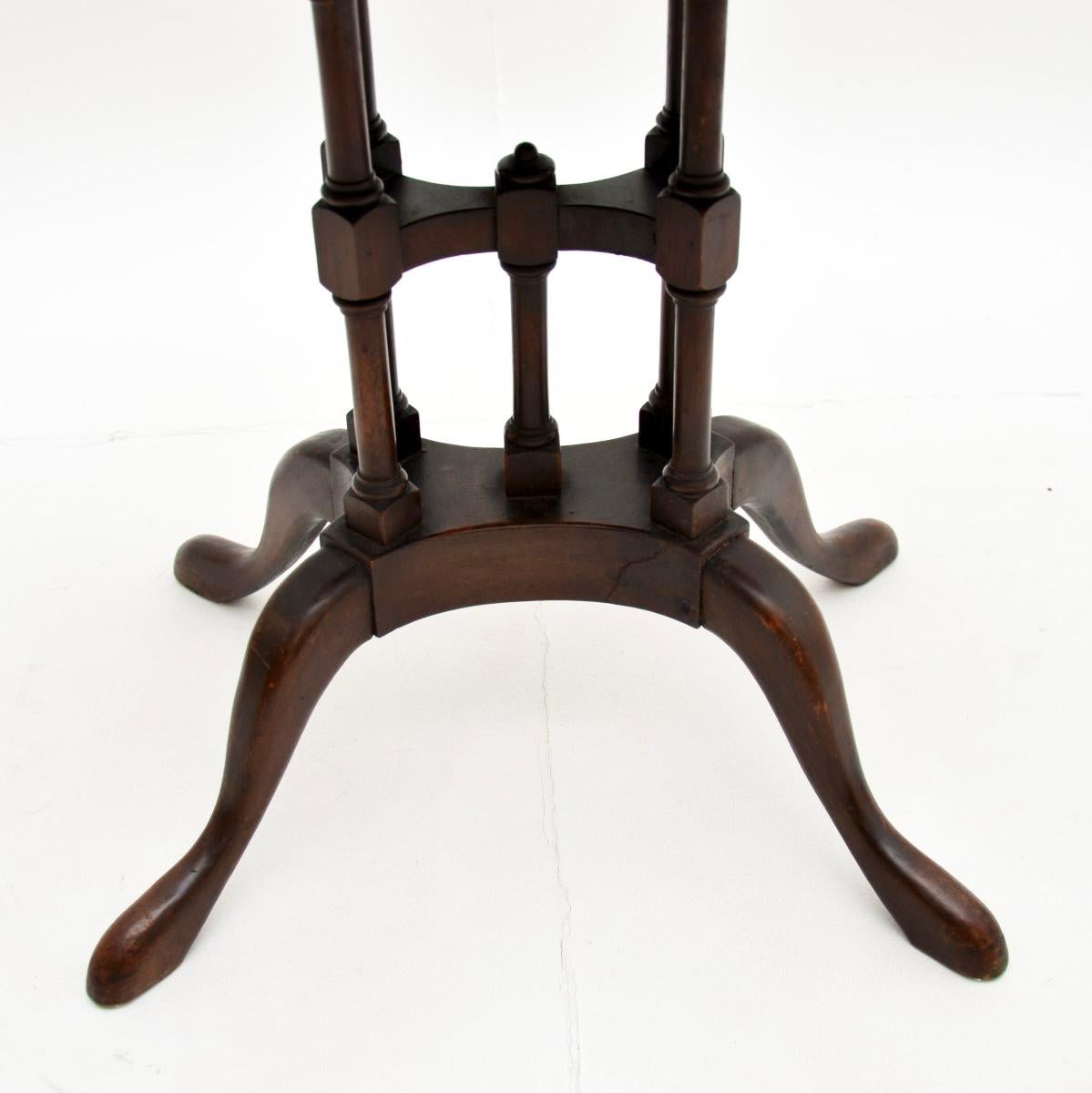 Mid-20th Century Antique Burr Walnut Pie Crust Side Table