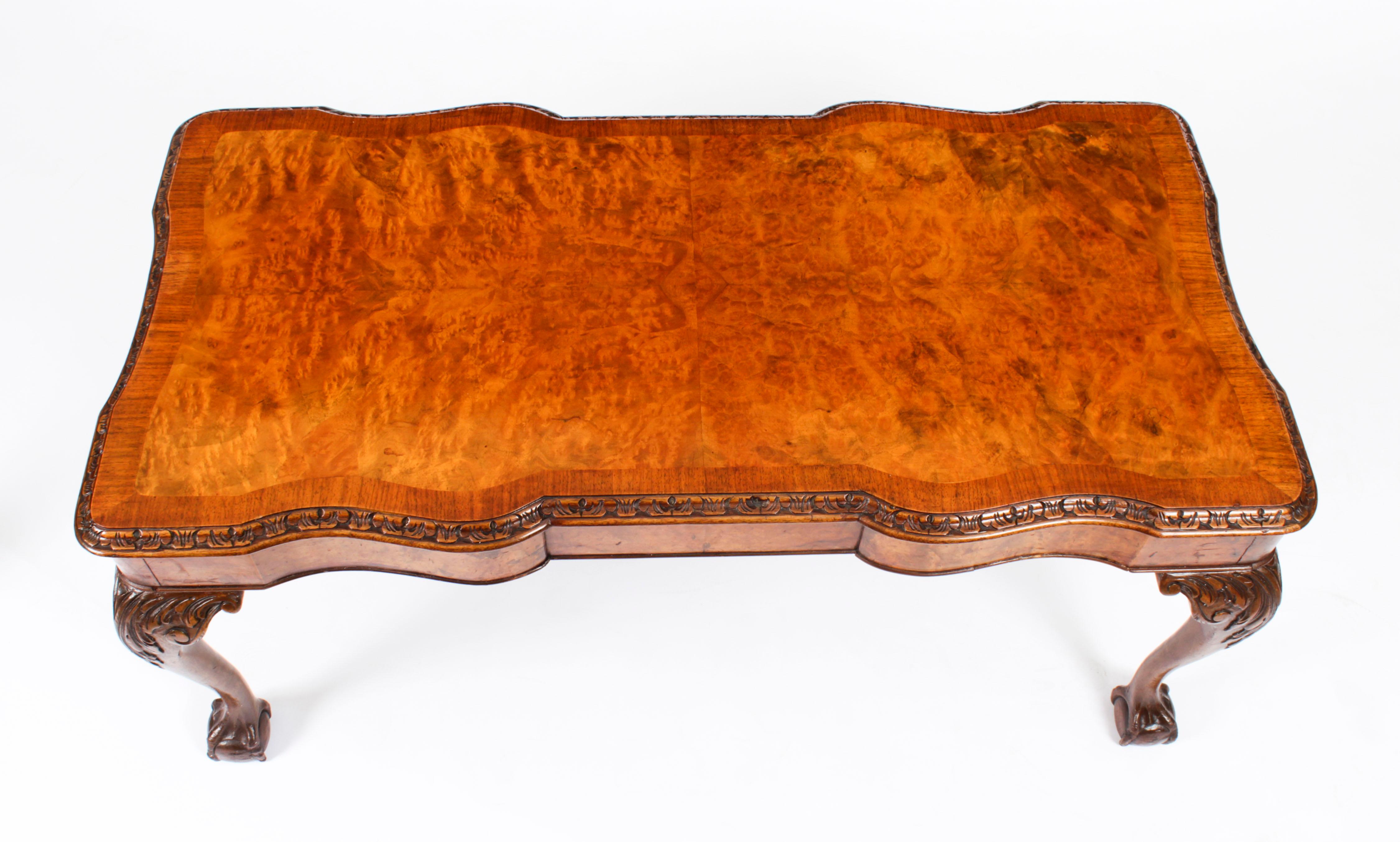 English Antique Burr Walnut Queen Anne Revival Coffee Table, 1920s