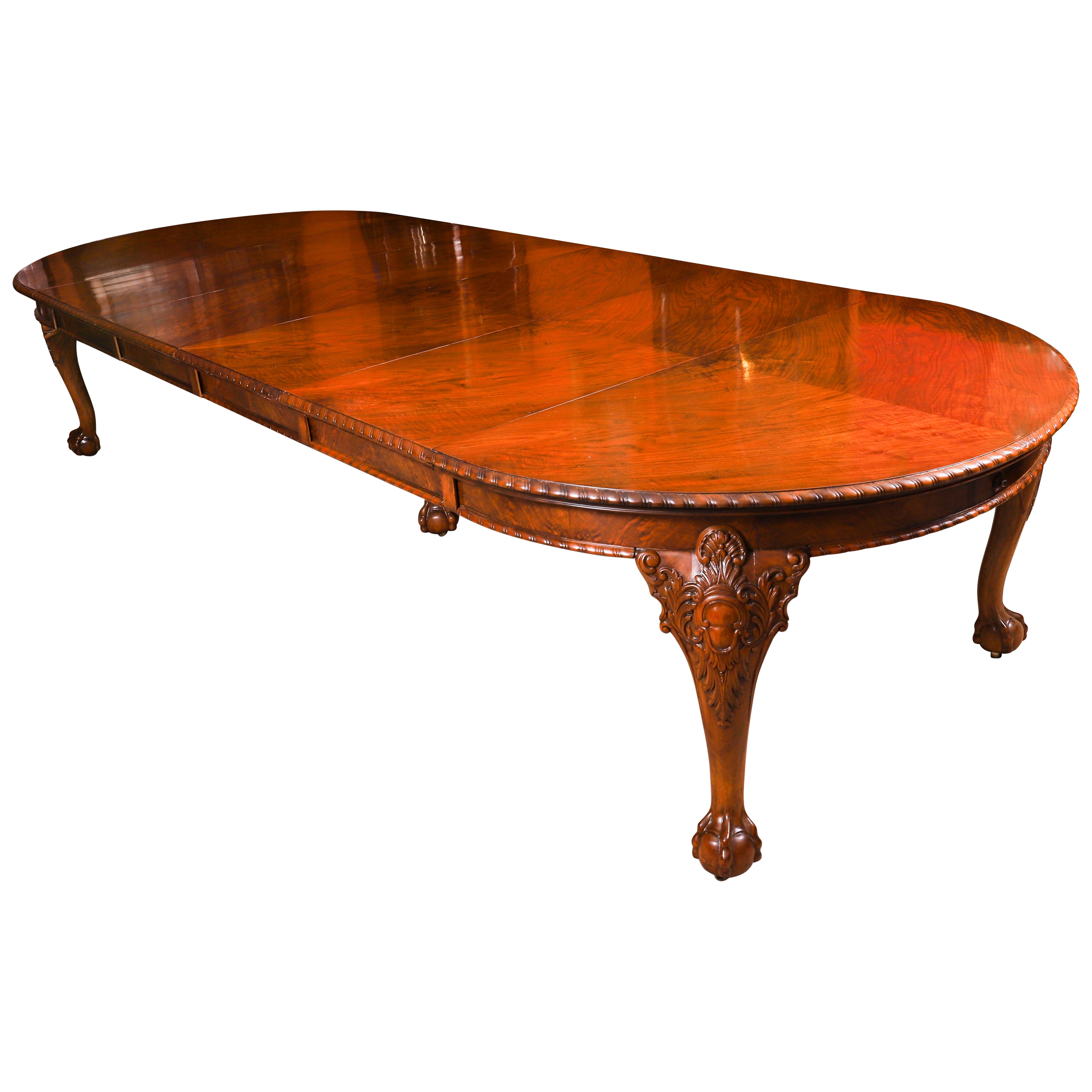 Antique Burr Walnut Queen Anne Revival Dining Table By Maple & Co 19th Century