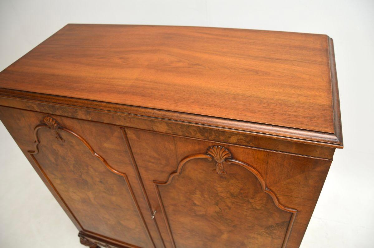 Antique Burr Walnut Queen Anne Style Cabinet For Sale 2