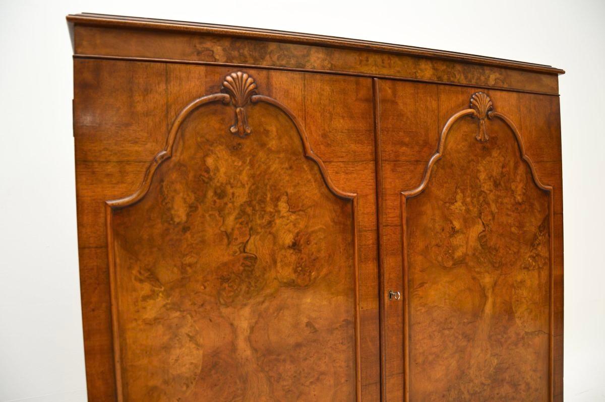 Antique Burr Walnut Queen Anne Style Cabinet For Sale 3