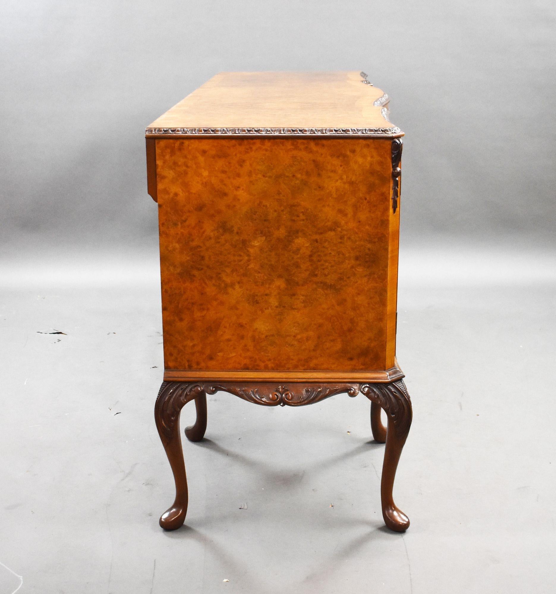 20th Century Antique Burr Walnut Queen Anne Style Dining Suite For Sale