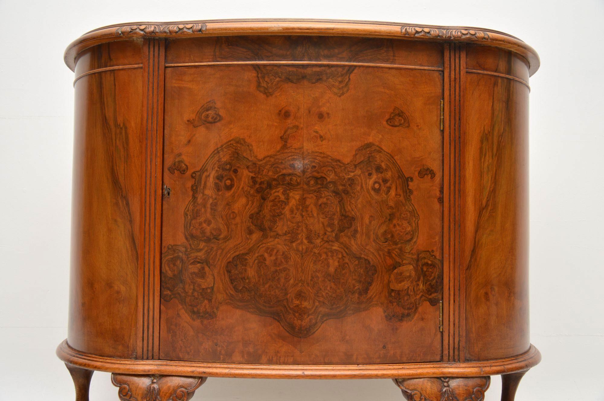 Antique Burr Walnut Side Cabinet In Good Condition In London, GB