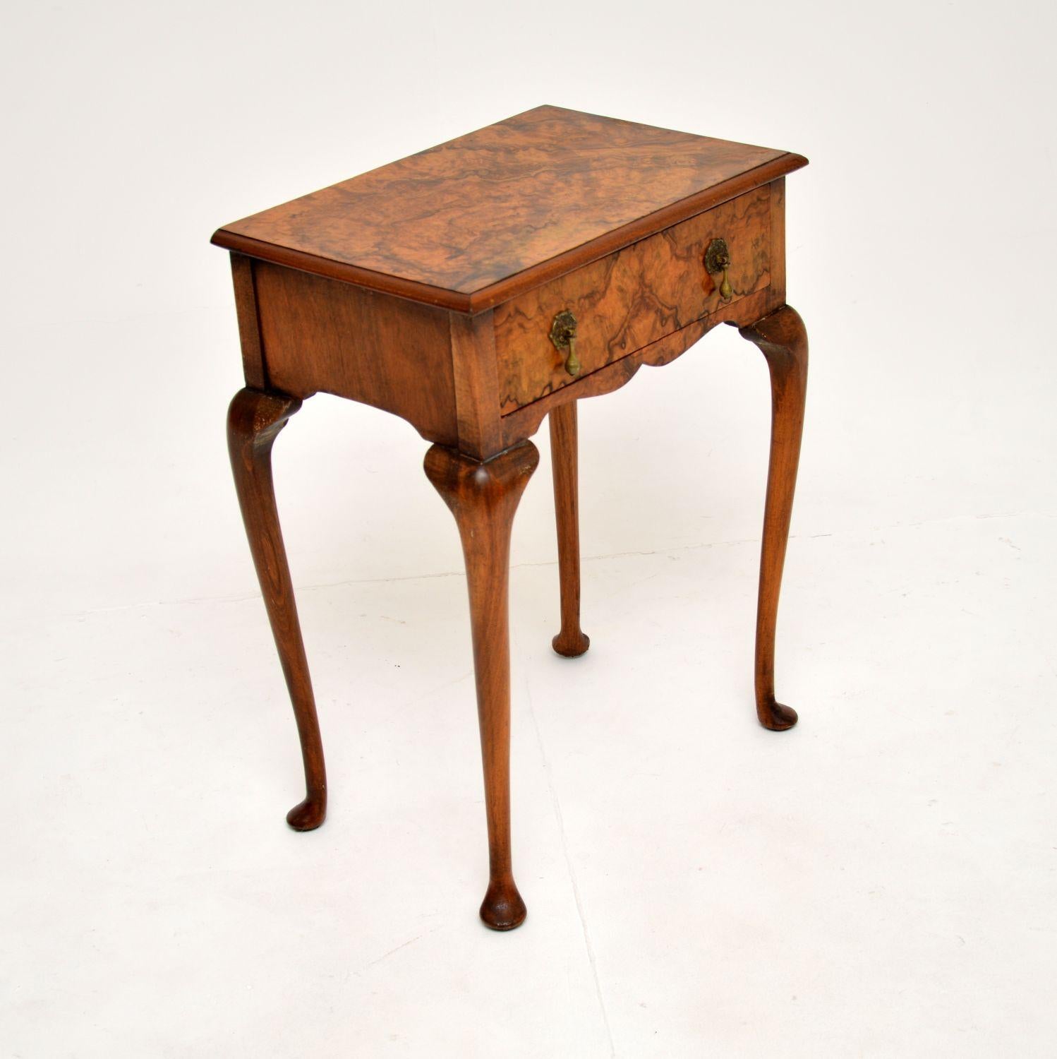 Queen Anne Antique Burr Walnut Side Table