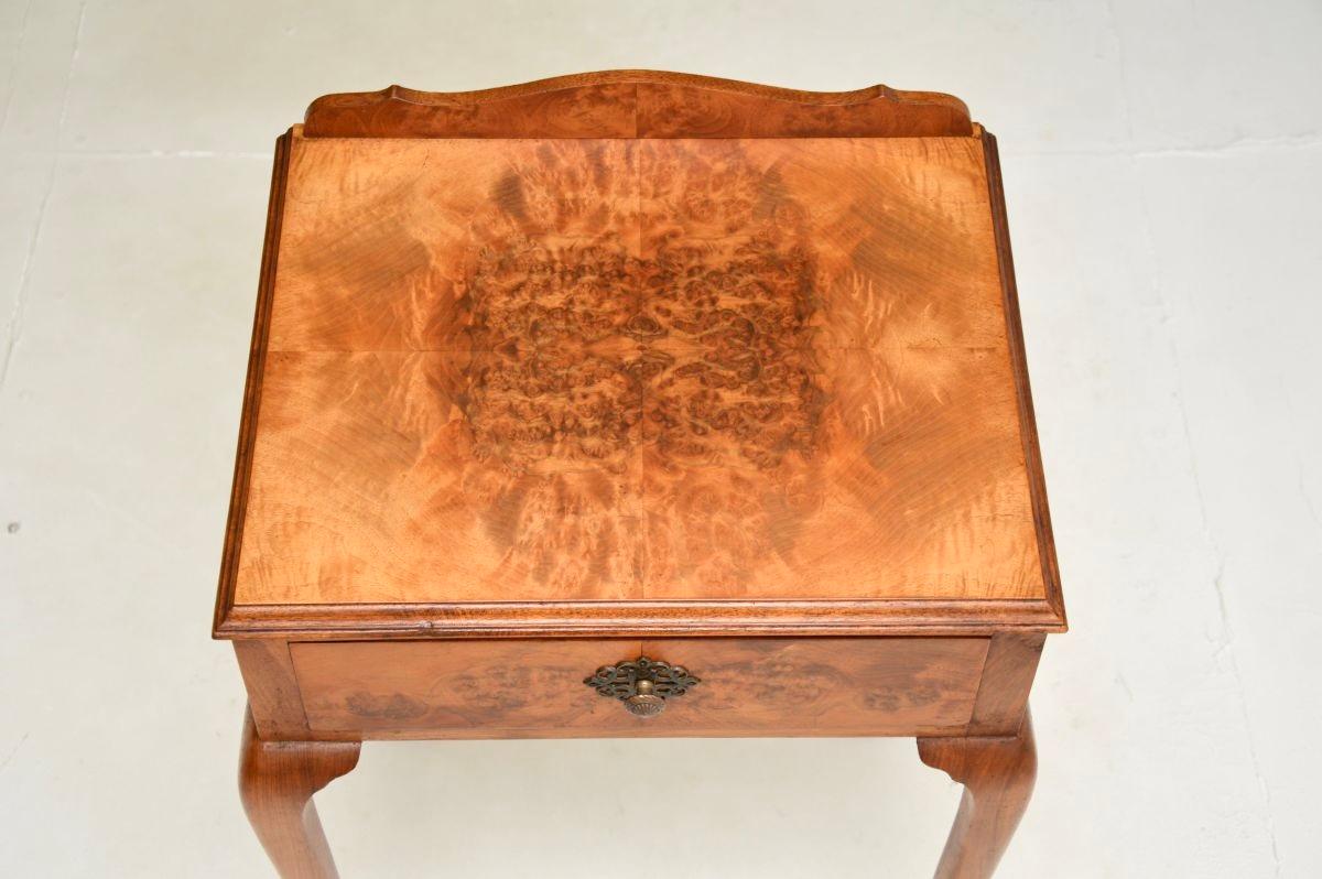 Early 20th Century Antique Burr Walnut Side Table For Sale
