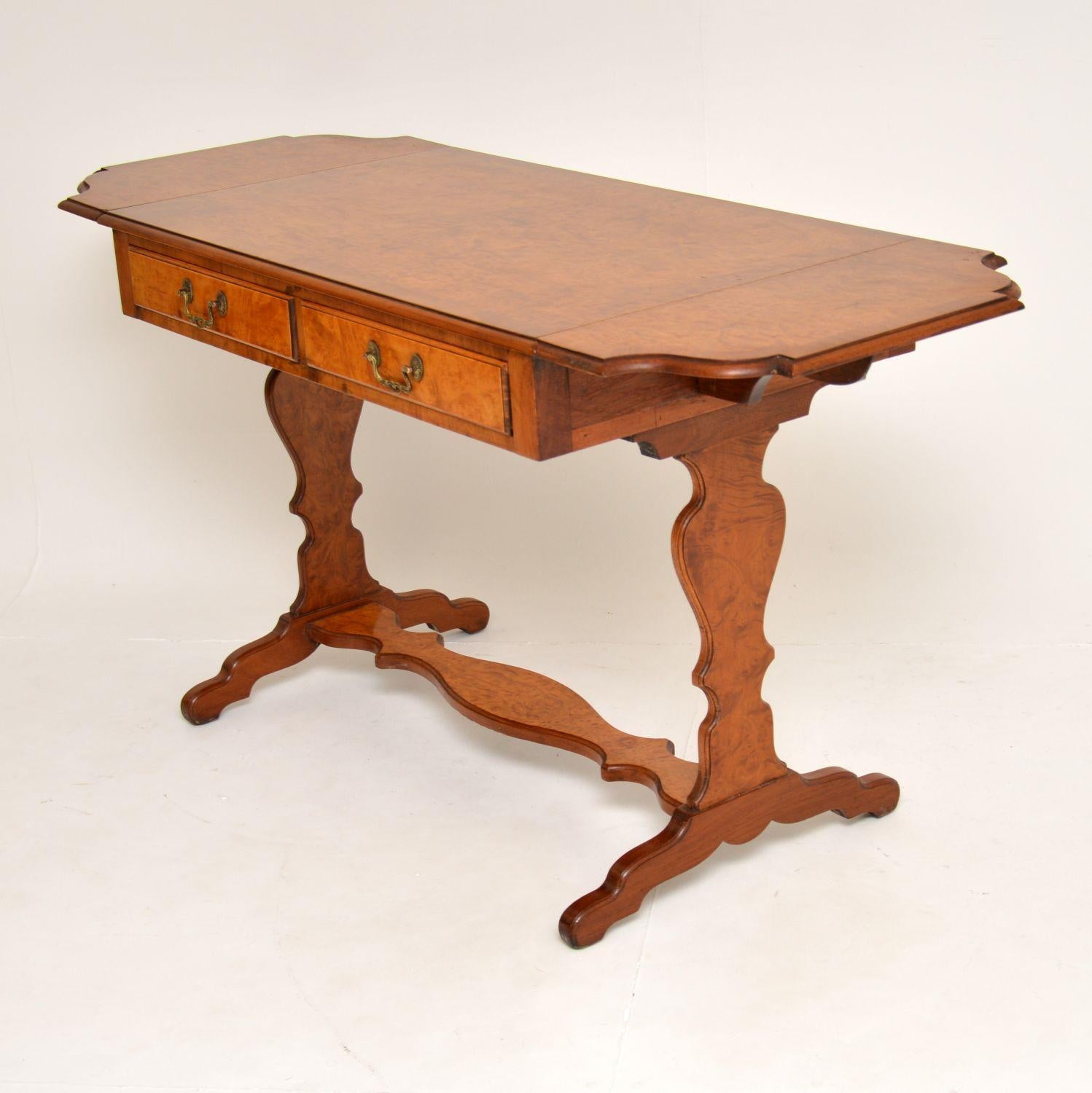 Antique Burr Walnut Sofa Table In Good Condition In London, GB