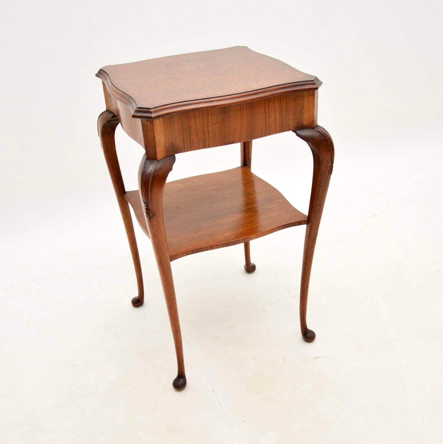 Antique Burr Walnut Two Tier Side Table In Good Condition For Sale In London, GB